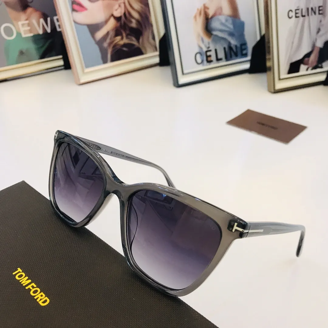 TOM FORD 新作黒アークサングラス - 画像 (9)