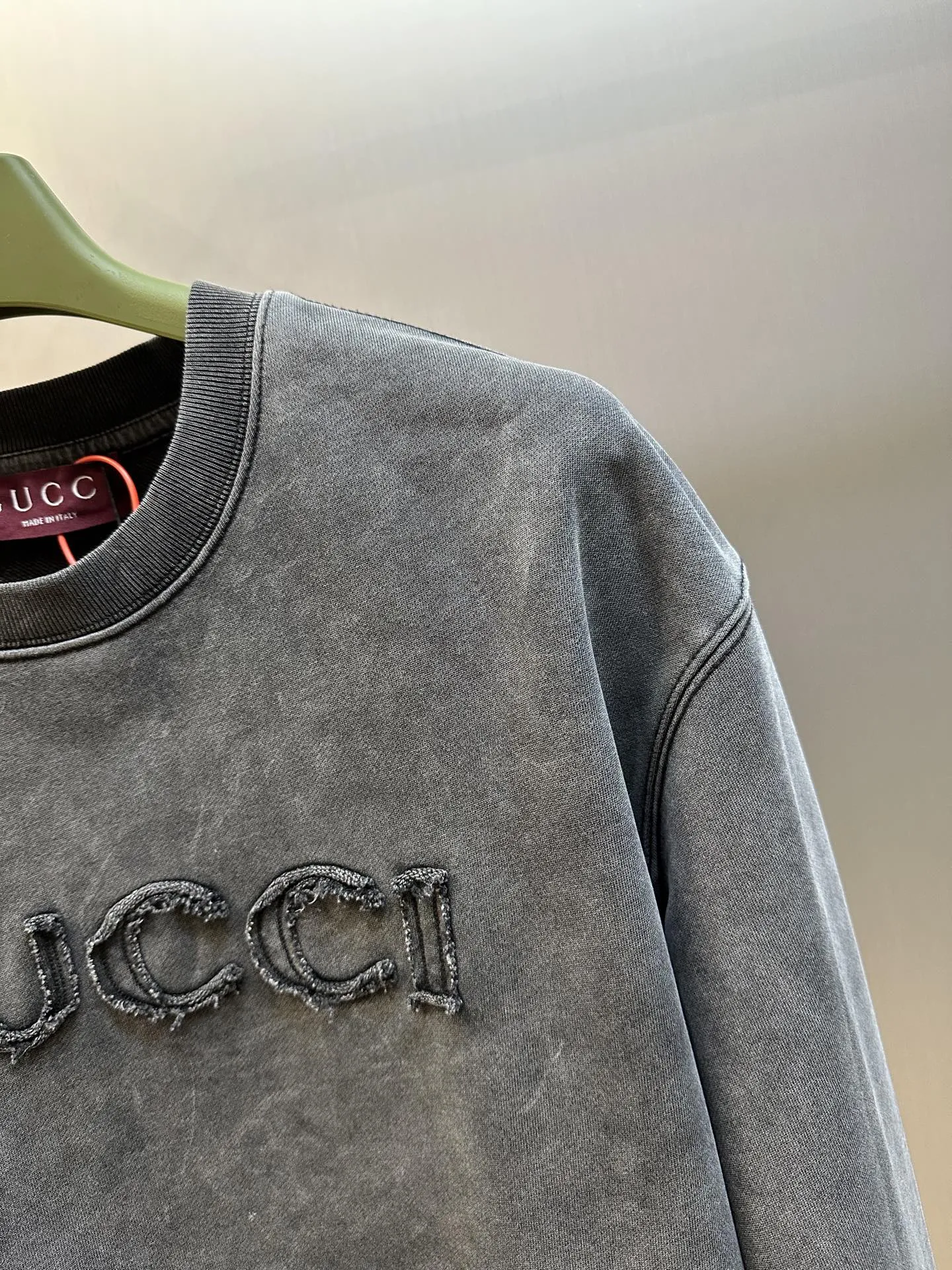 Gucci グレー パッチワーク刺繍スウェット - 画像 (4)