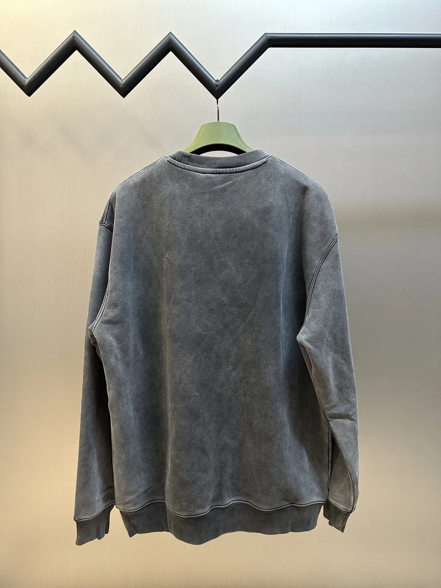 Gucci グレー パッチワーク刺繍スウェット - 画像 (5)