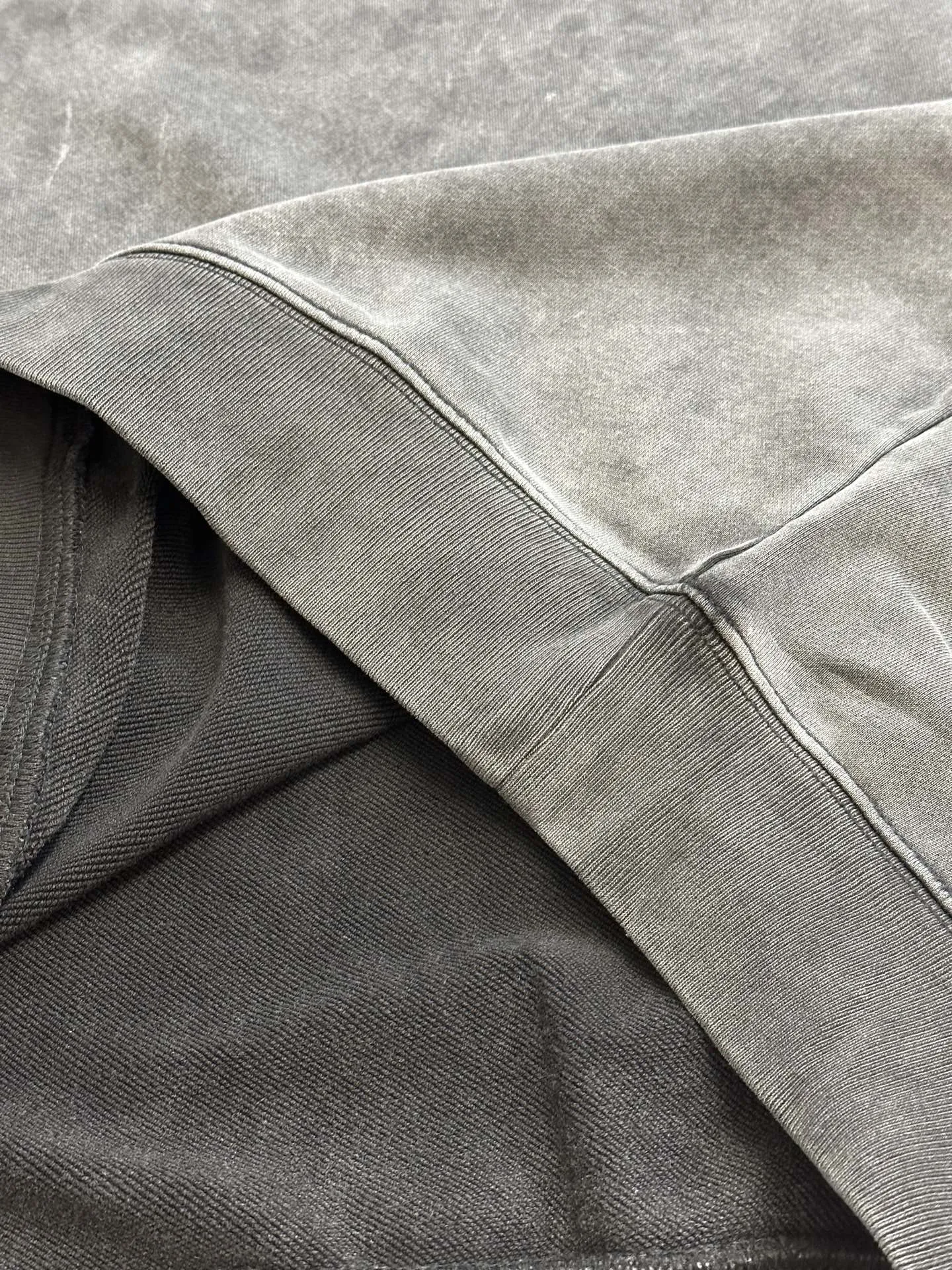 Gucci グレー パッチワーク刺繍スウェット - 画像 (9)