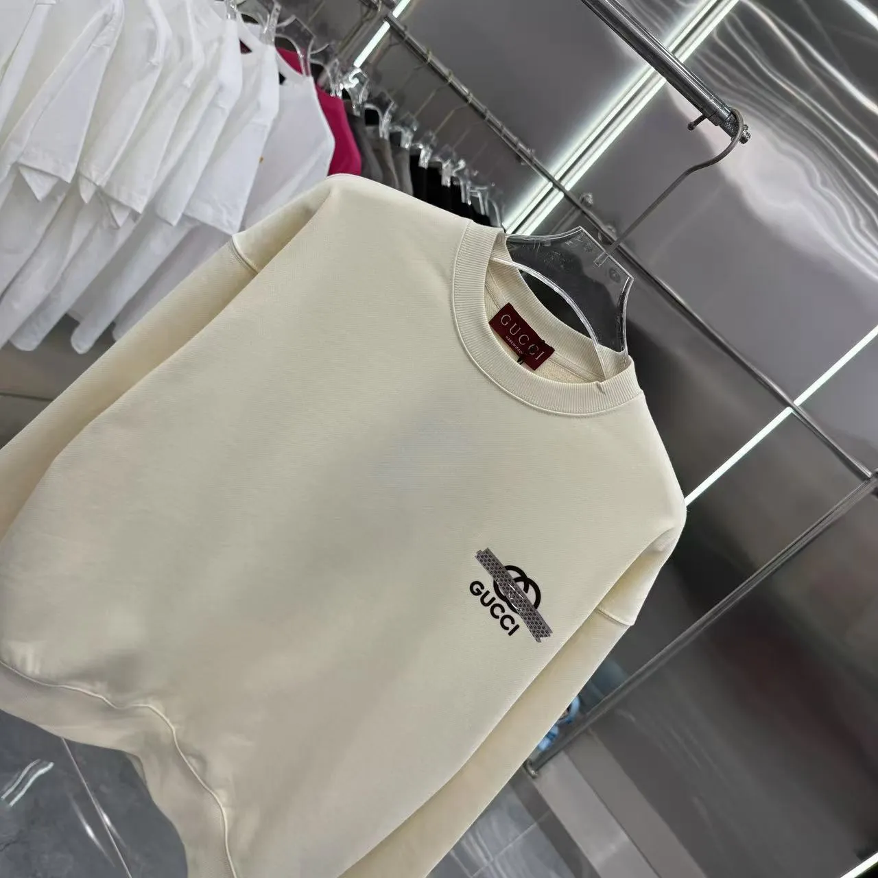 GUCCI 2025年秋冬 アプリコット ラウンドネック 長袖 スウェットシャツ - 画像 (4)