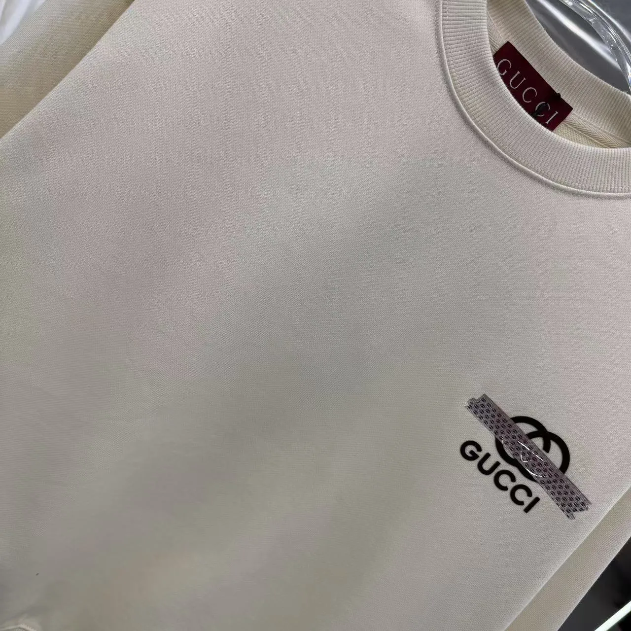 GUCCI 2025年秋冬 アプリコット ラウンドネック 長袖 スウェットシャツ - 画像 (6)