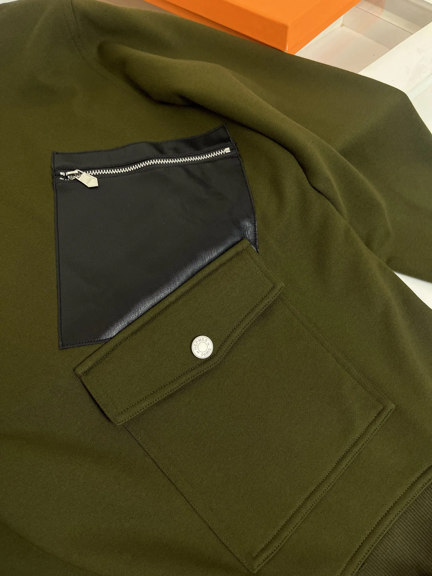 エルメス2025秋冬グリーン Crew Neckスウェット - 画像 (7)