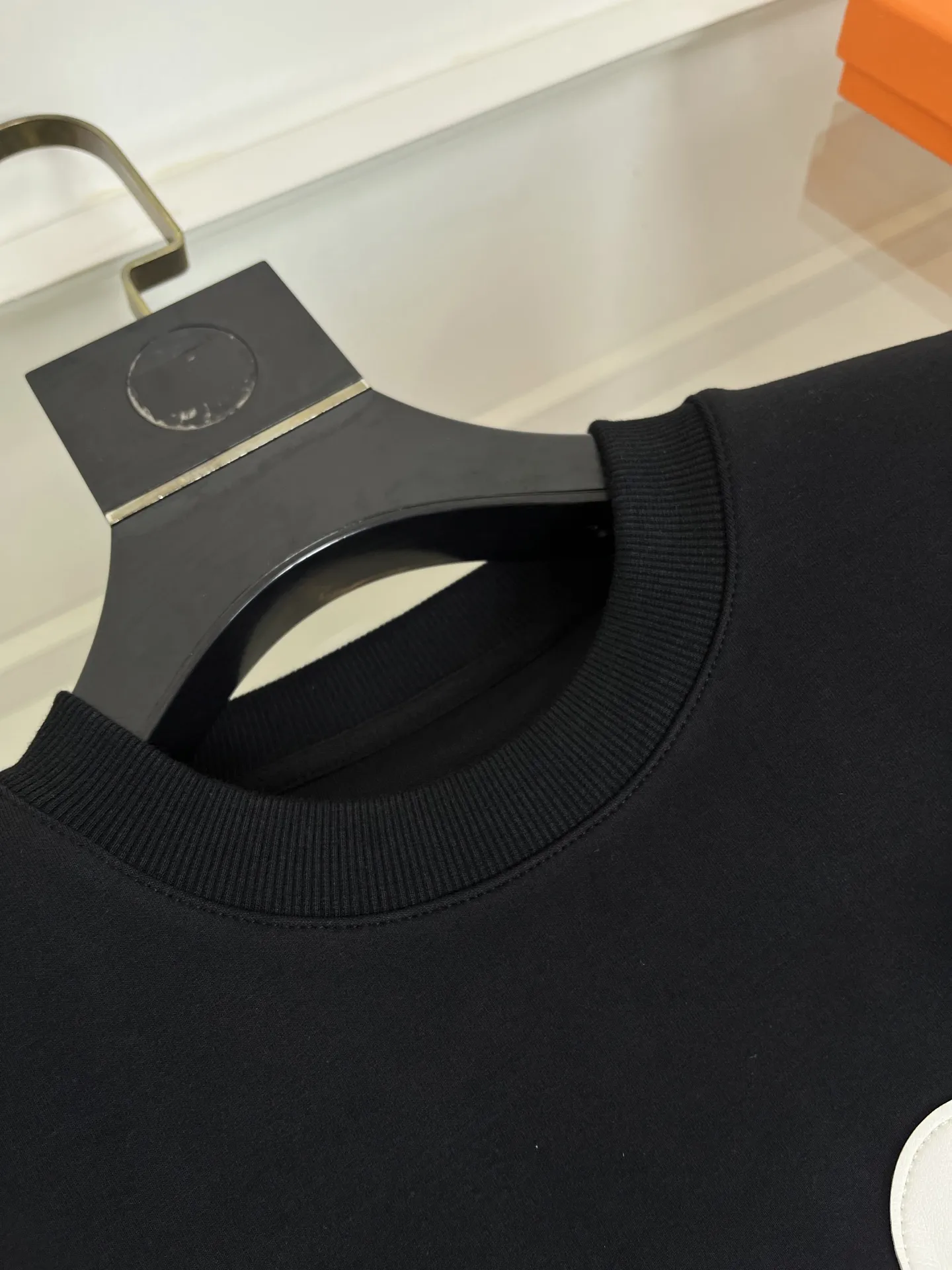 エルメス H Puzzle 黒 クルーネックセーター - 画像 (5)