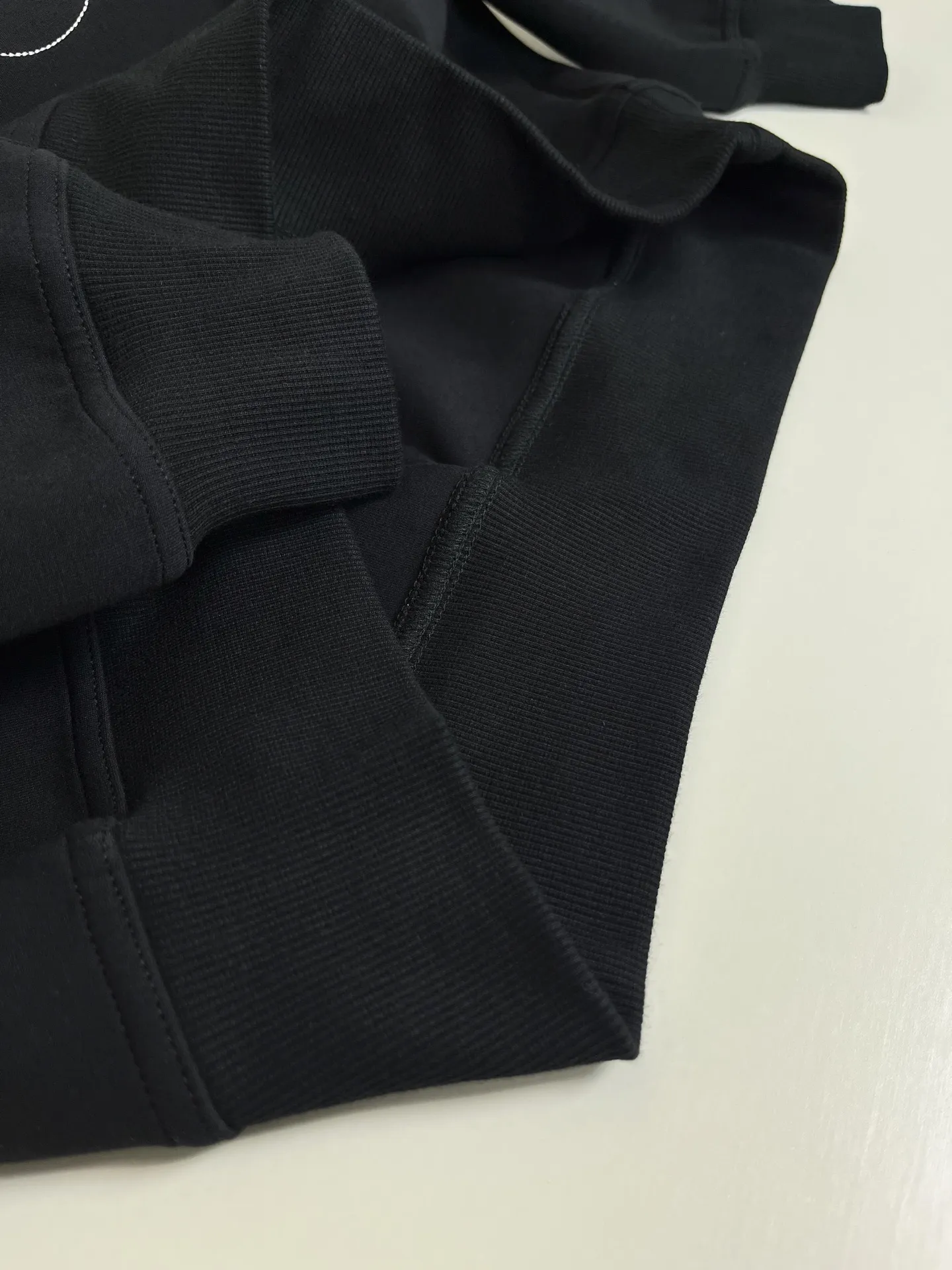 エルメス H Puzzle 黒 クルーネックセーター - 画像 (8)