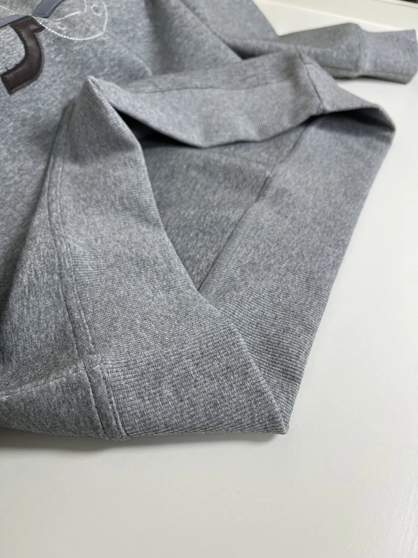 エルメス H Puzzle グレー セットアップスウェット - 画像 (8)