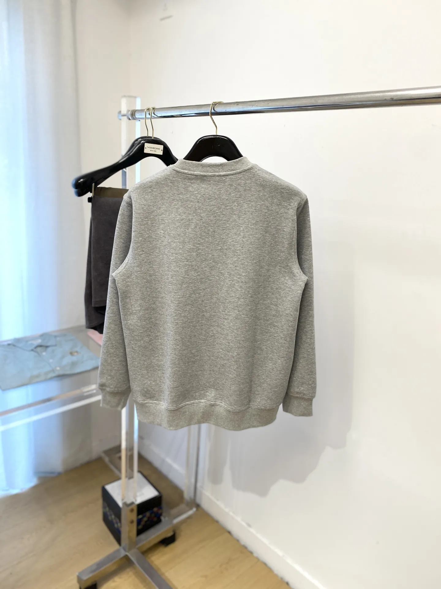 エルメス グレー刺繍ロゴ 2025新作スウェット - 画像 (10)