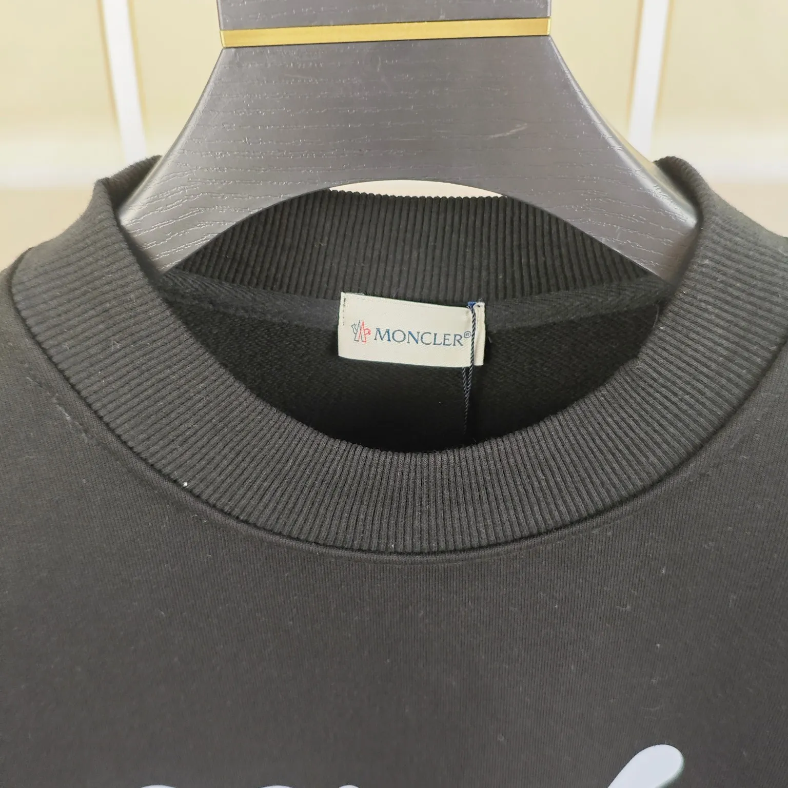 Moncler 新しい黒のメンズカジュアルスウェットシャツ - 画像 (4)