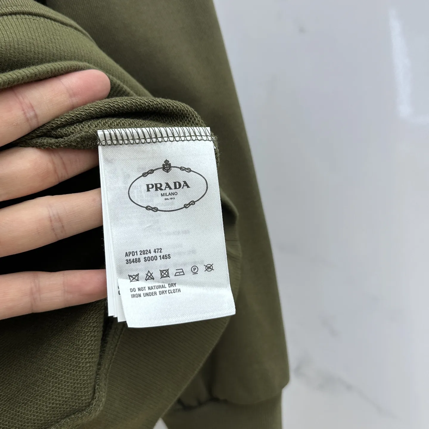 Prada 2025秋冬新品オリーブグリーン - 画像 (9)
