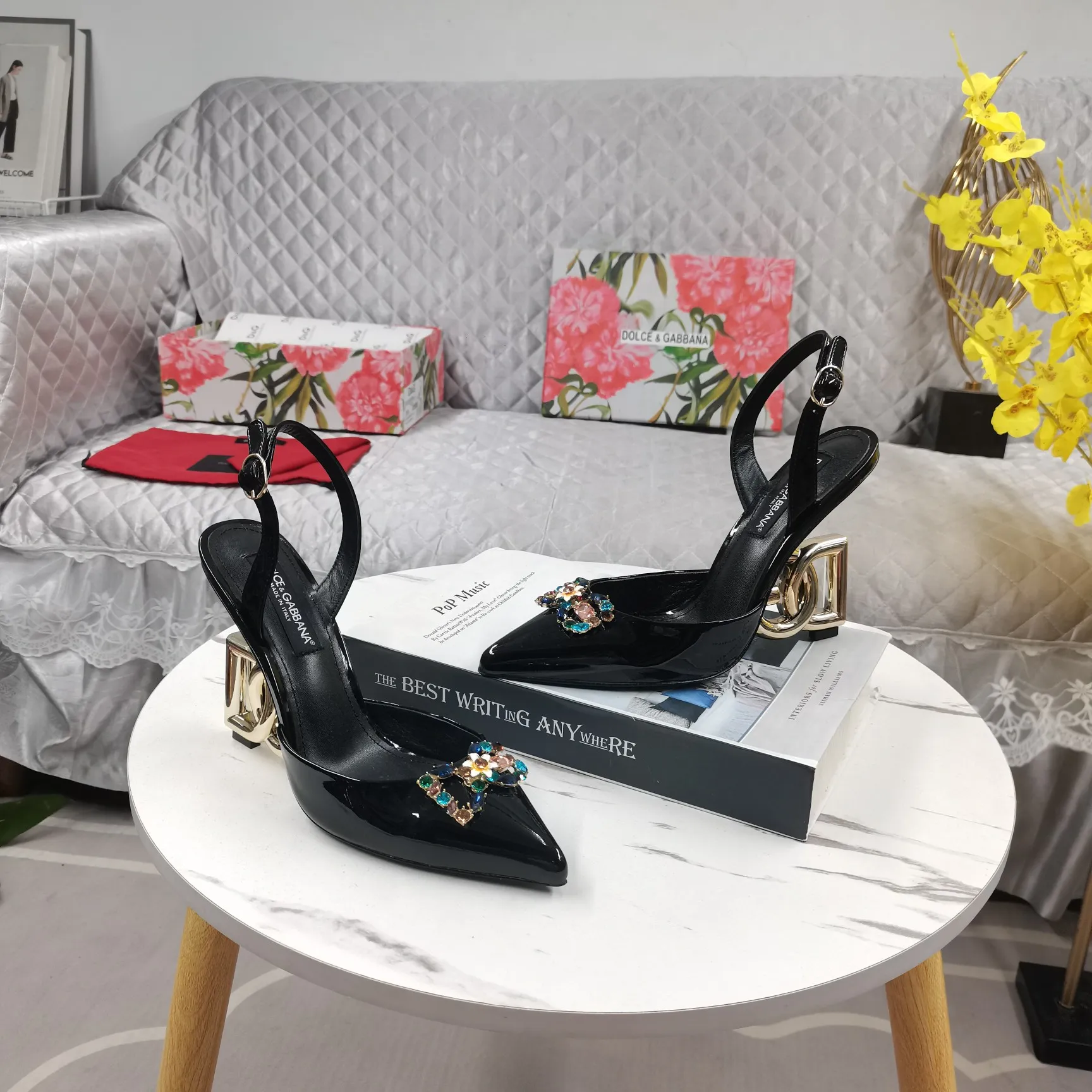 Dolce&Gabbana黒チャンキーヒールスリッパ新作 - 画像 (8)