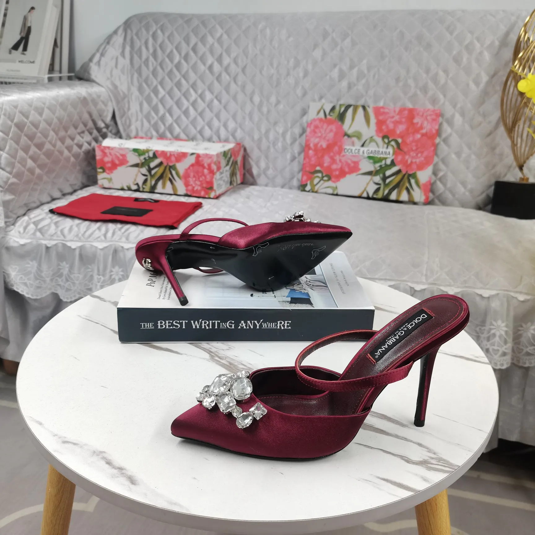 Dolce&Gabbana 赤色スリッパ 新作チャンキーヒール - 画像 (6)