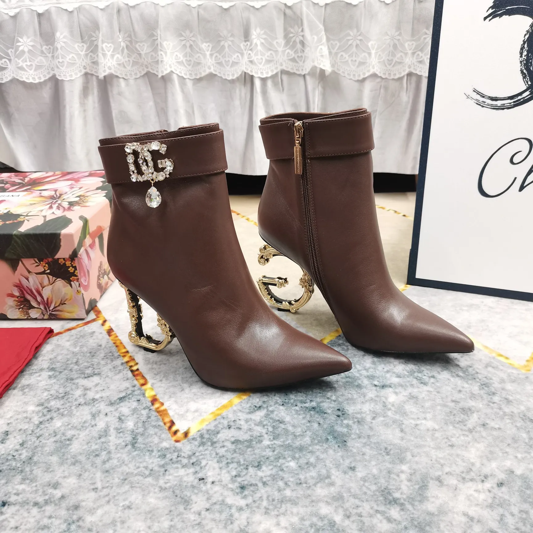 DOLCE&GABBANA ブラウン チャンキーヒールブーツ