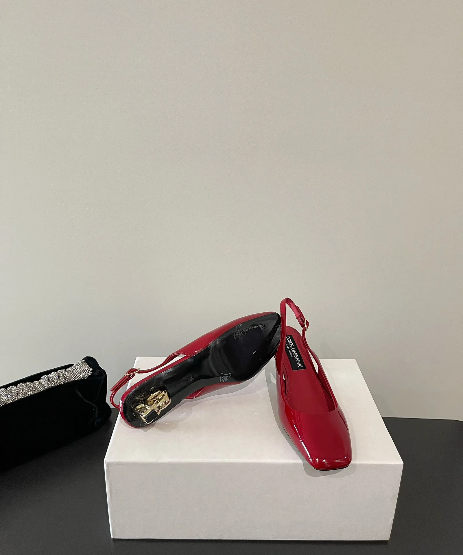 D&G ドルチェ&ガッバーナ レッドローファー 新作 - 画像 (8)