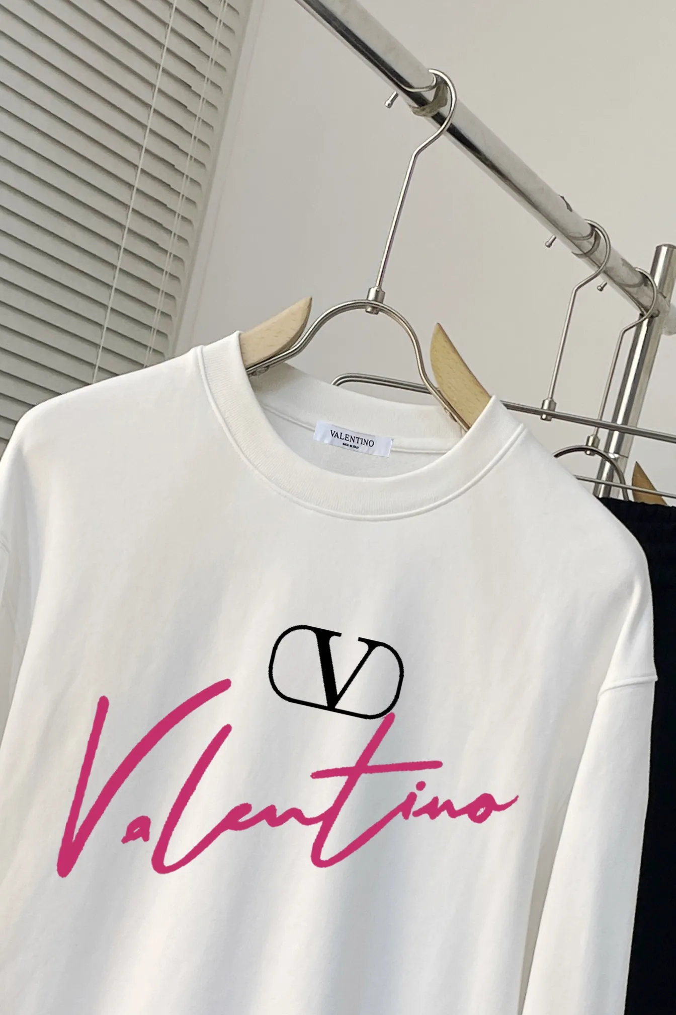 Valentino ホワイト 2025春季新作スウェット - 画像 (4)