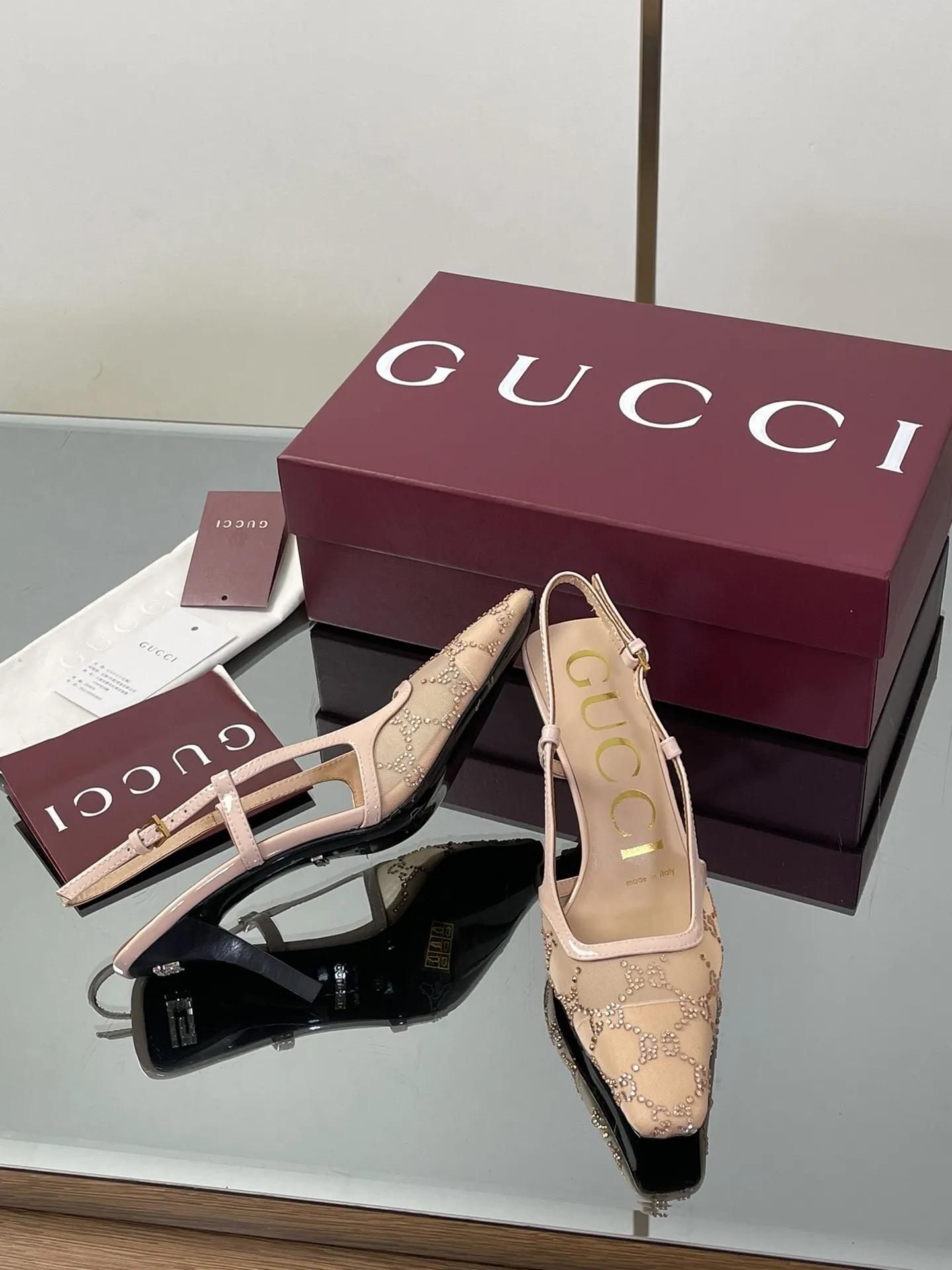 GUCCI新作ピンクハイヒールサンダルクリスタル - 画像 (9)