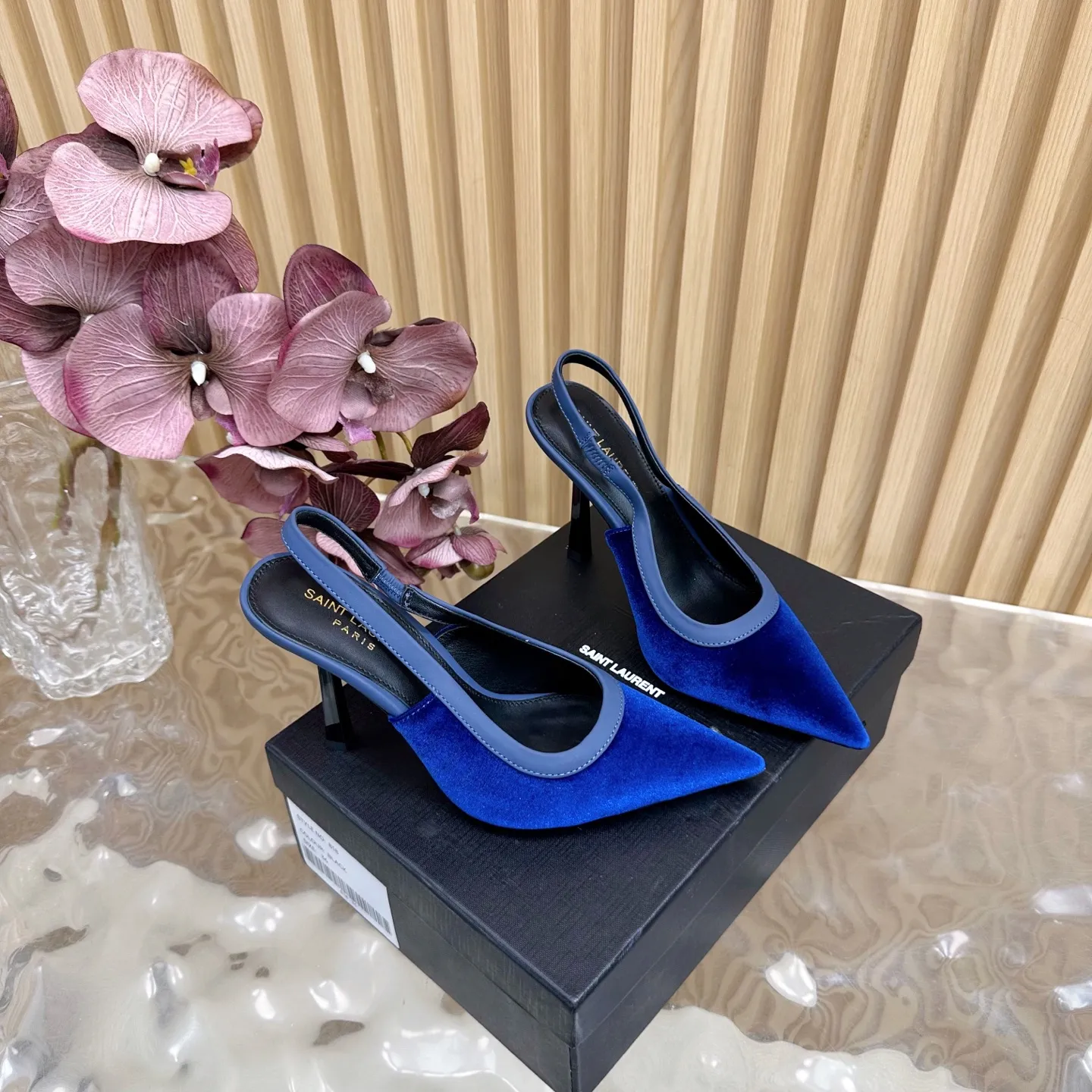 SAINT LAURENT 新作ブルースティレットヒールサンダル - 画像 (4)