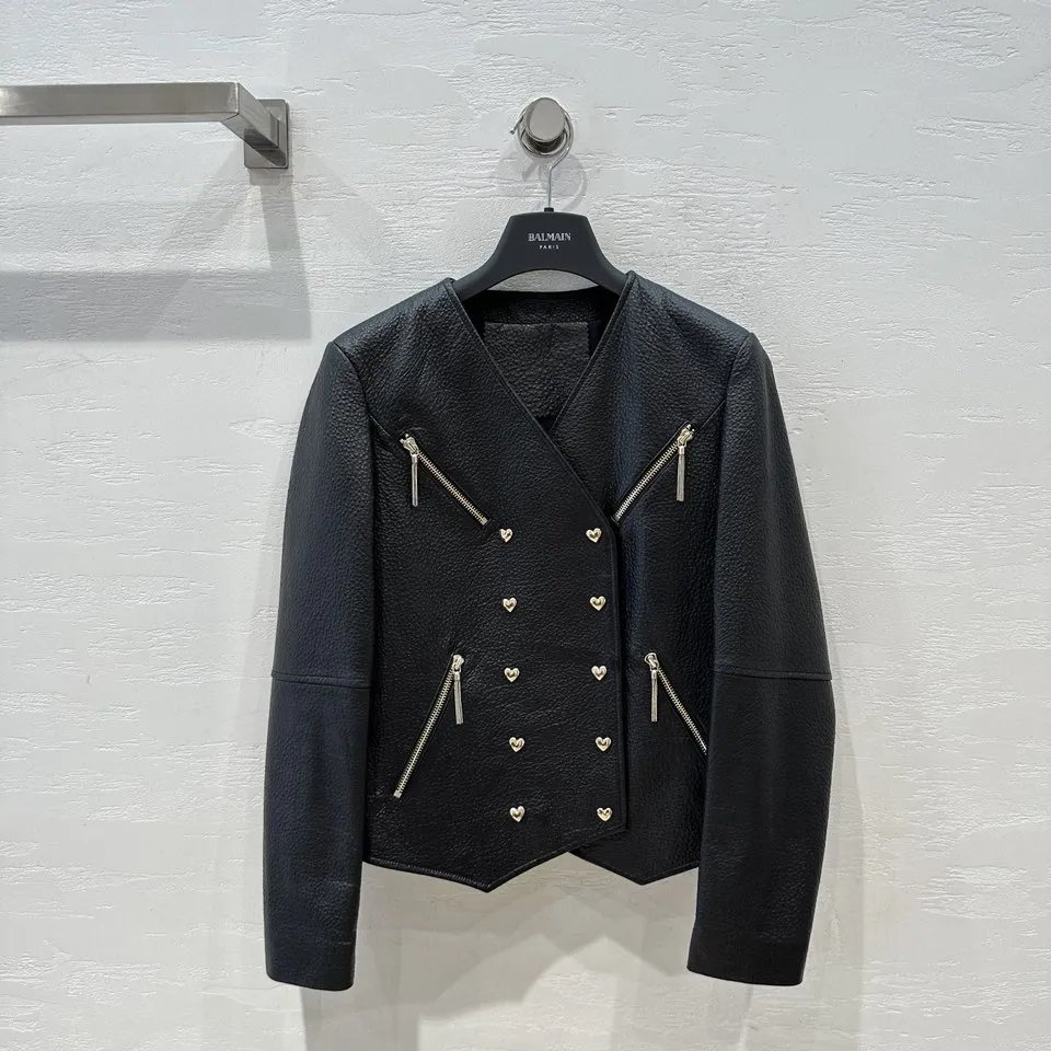 BALMAIN新作黒愛心レザージャケット秋と冬