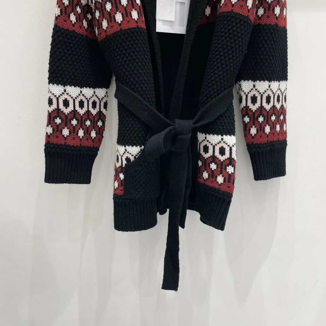 シャネル黒ウールコート新作ウエスト付き - 画像 (4)