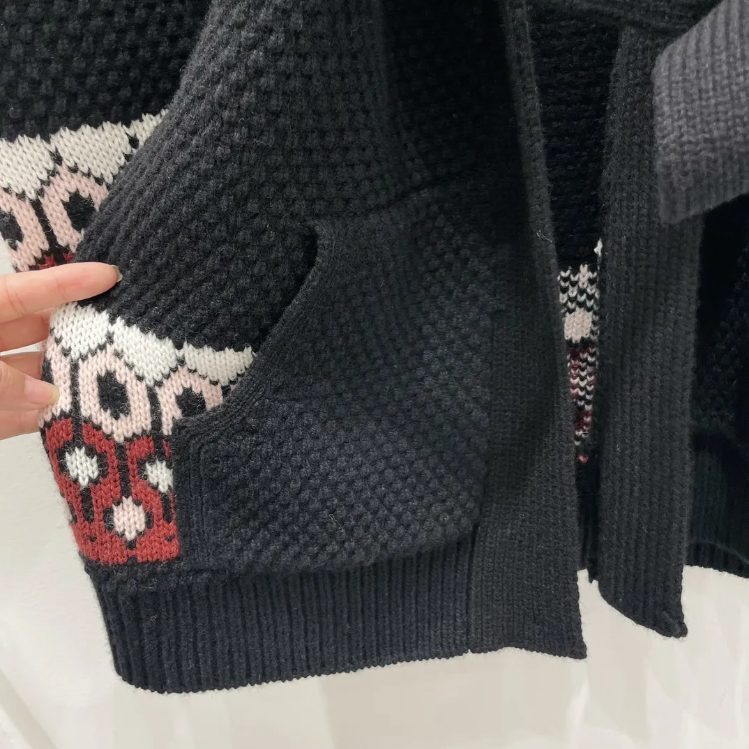 シャネル黒ウールコート新作ウエスト付き - 画像 (7)