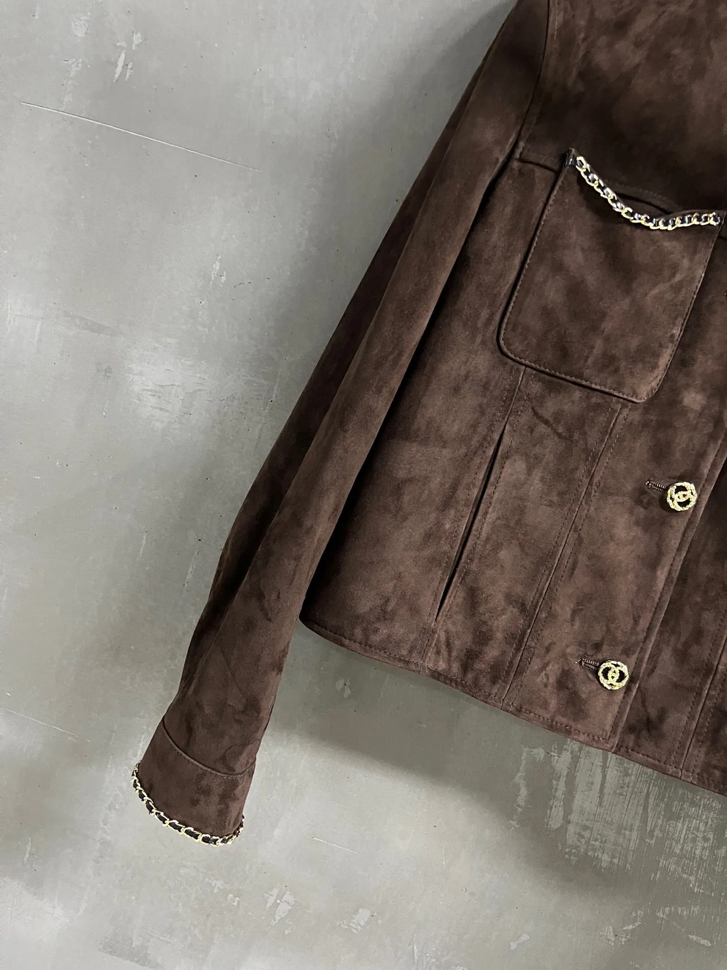 Chanel新作黒レザージャケットチェック柄 - 画像 (4)