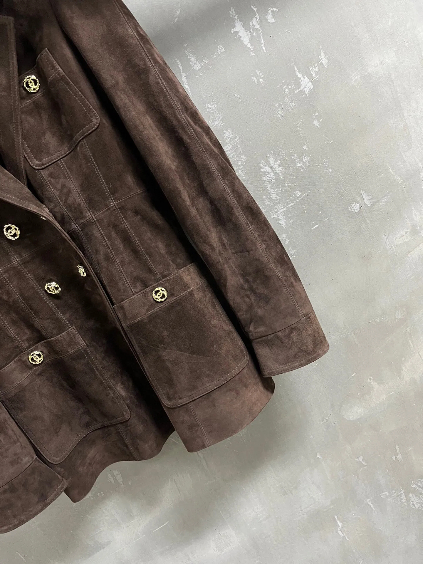 Chanel新作黒レザージャケット中くらいの長さ - 画像 (7)