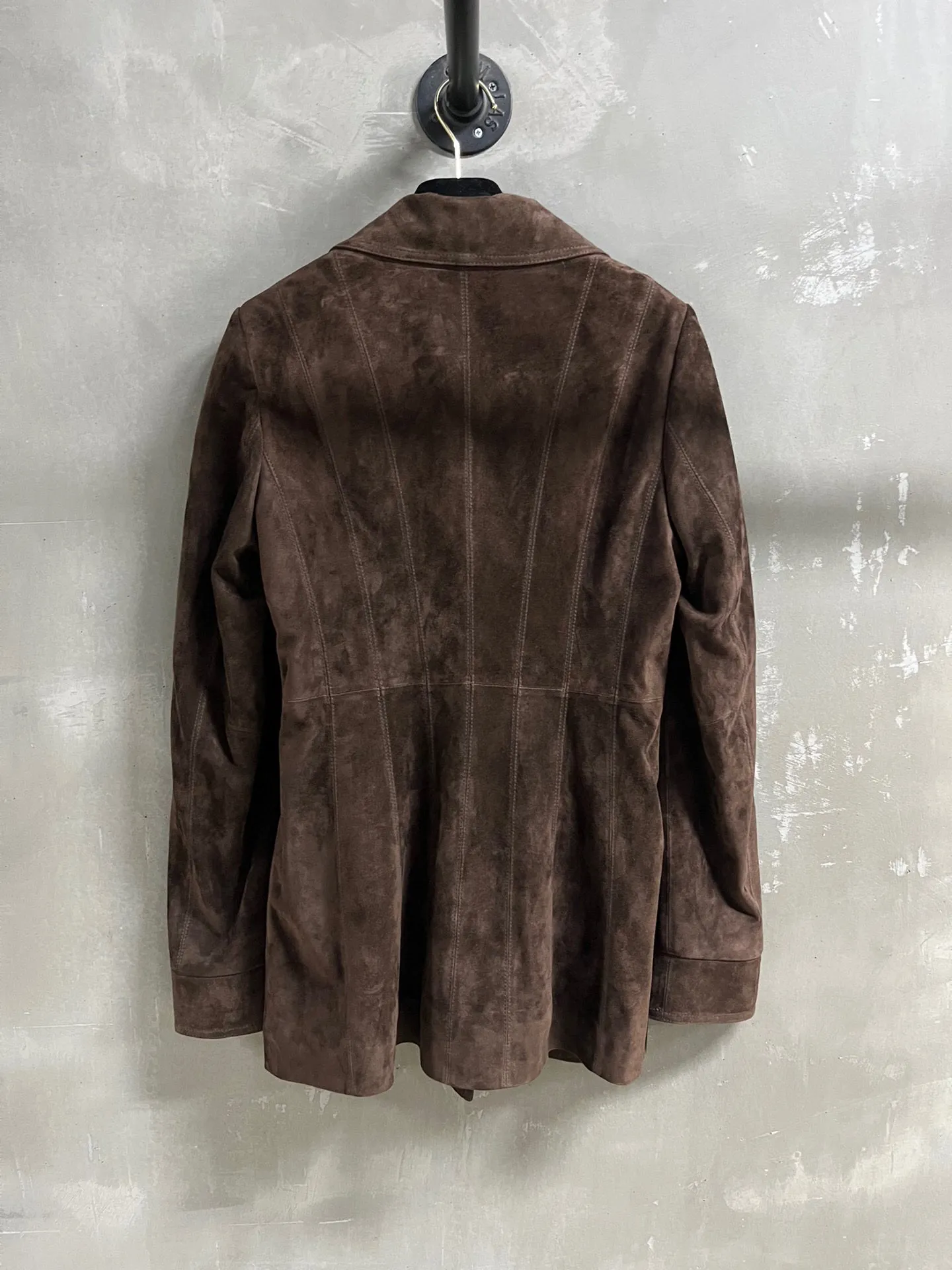 Chanel新作黒レザージャケット中くらいの長さ - 画像 (10)