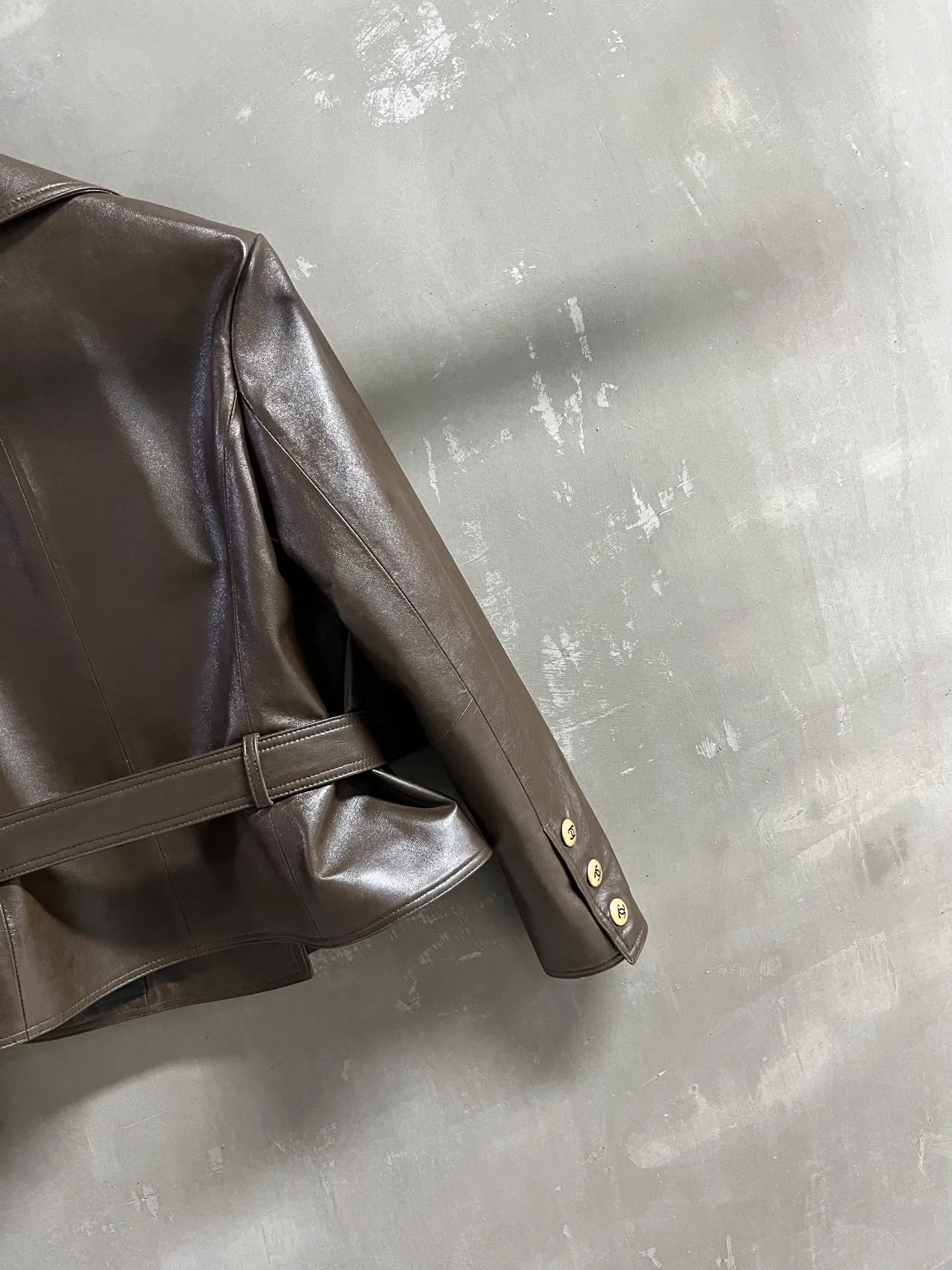 Chanel新作黒レザージャケットフード付き - 画像 (9)