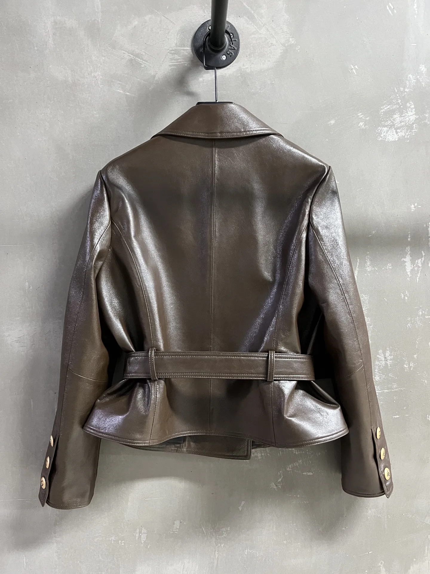 Chanel新作黒レザージャケットフード付き - 画像 (10)