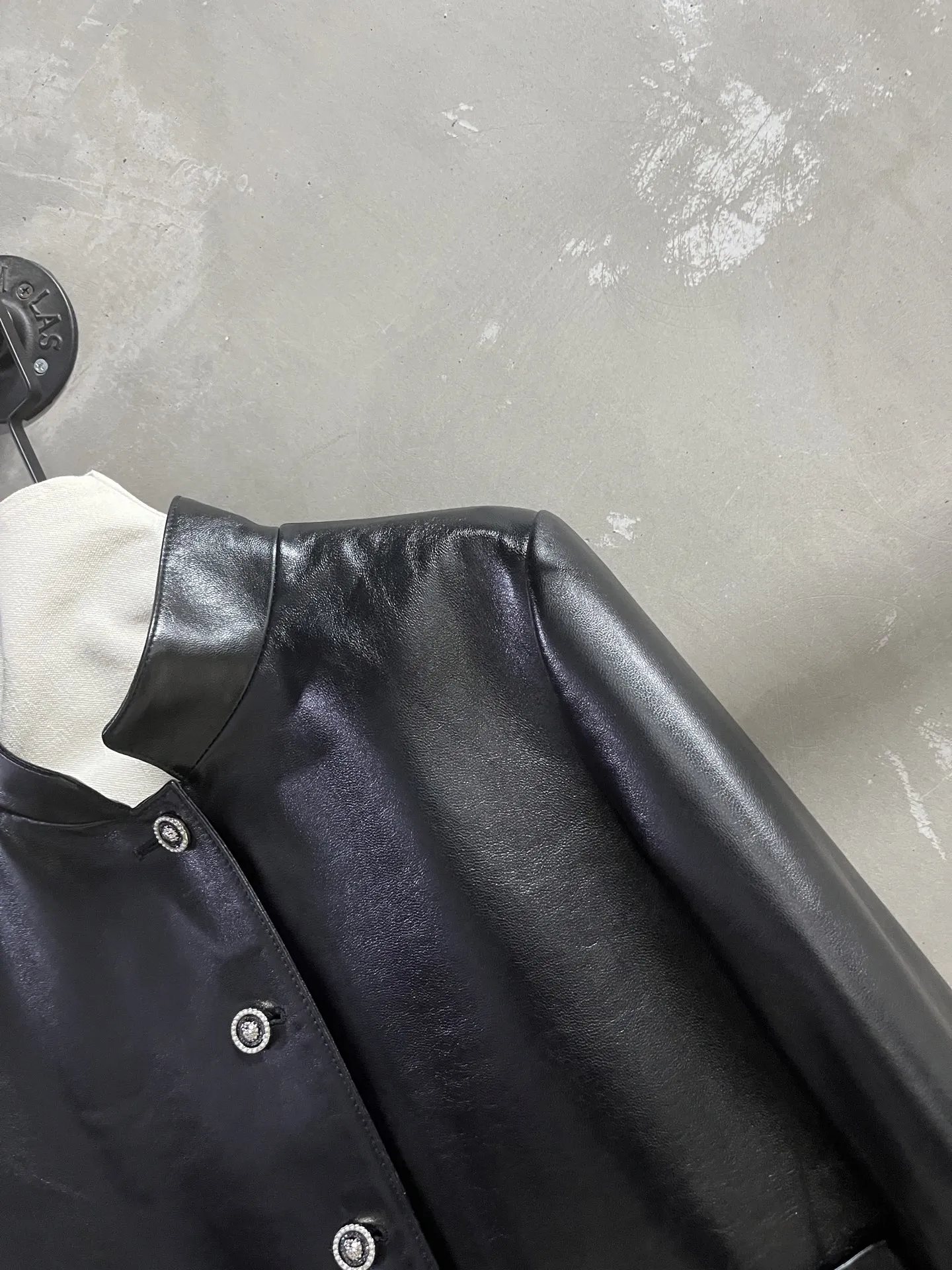 Chanel新作黒レザージャケット - 画像 (4)