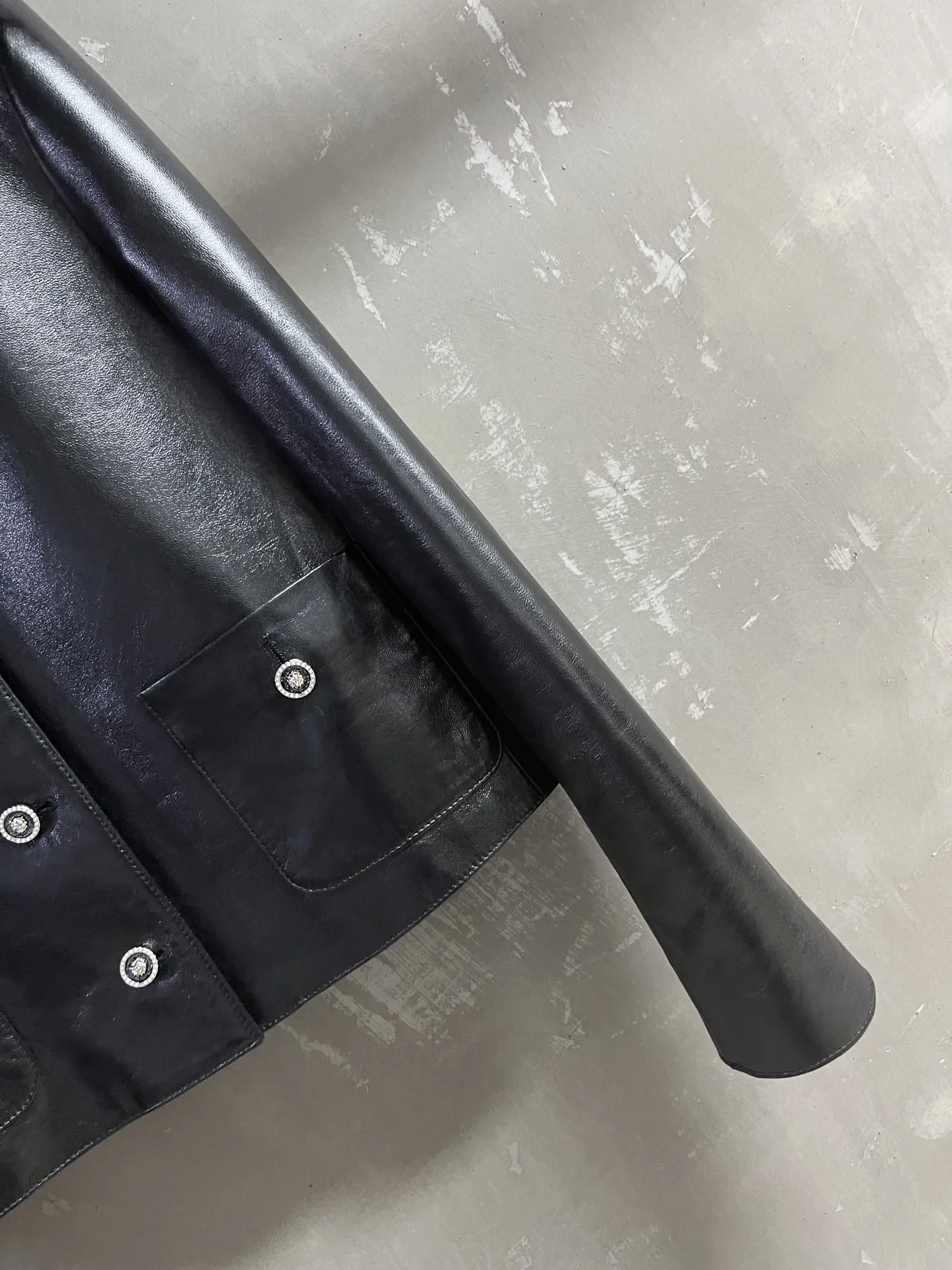 Chanel新作黒レザージャケット - 画像 (8)