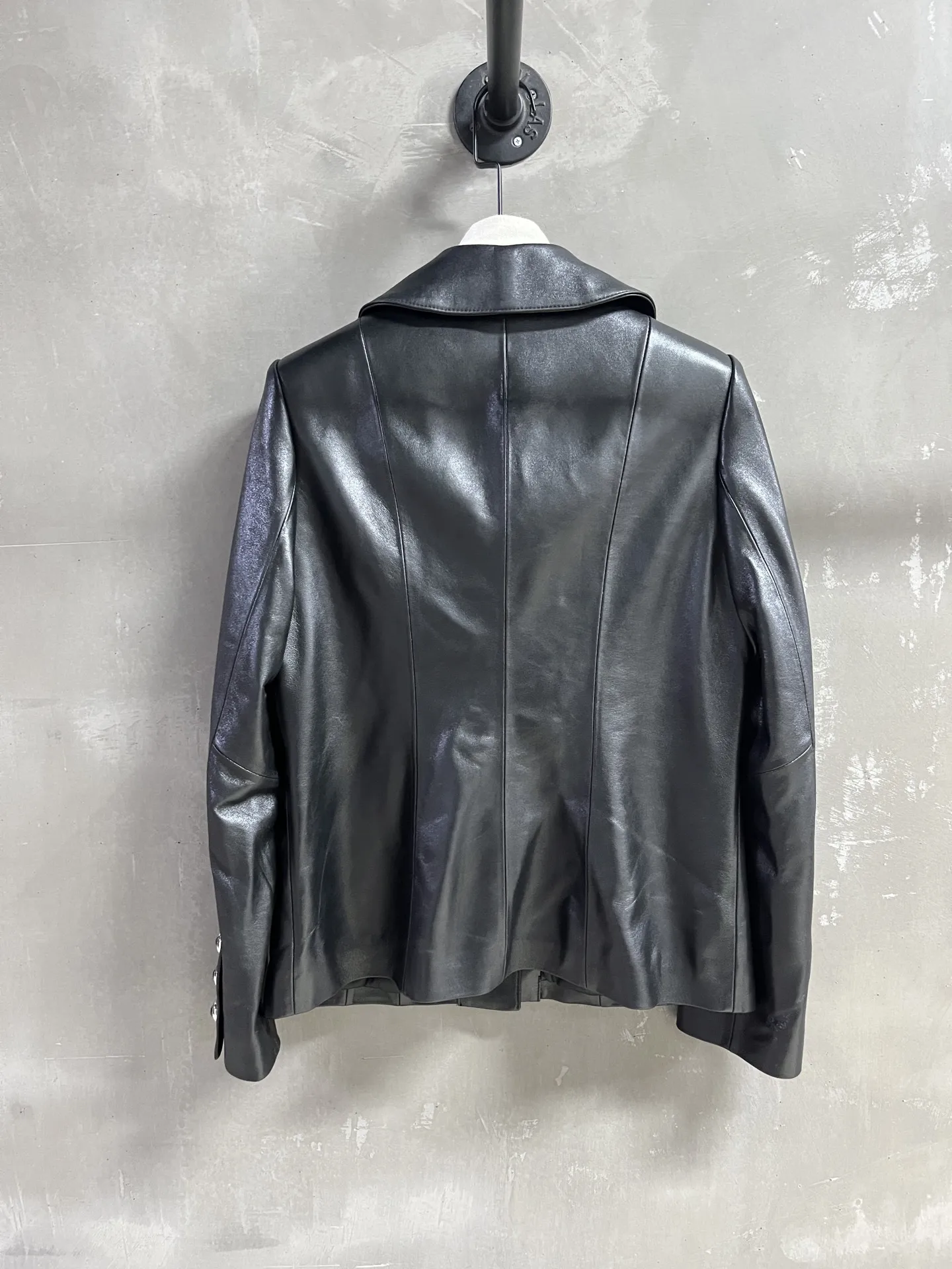 Chanel 2025新作黒レザージャケット - 画像 (10)