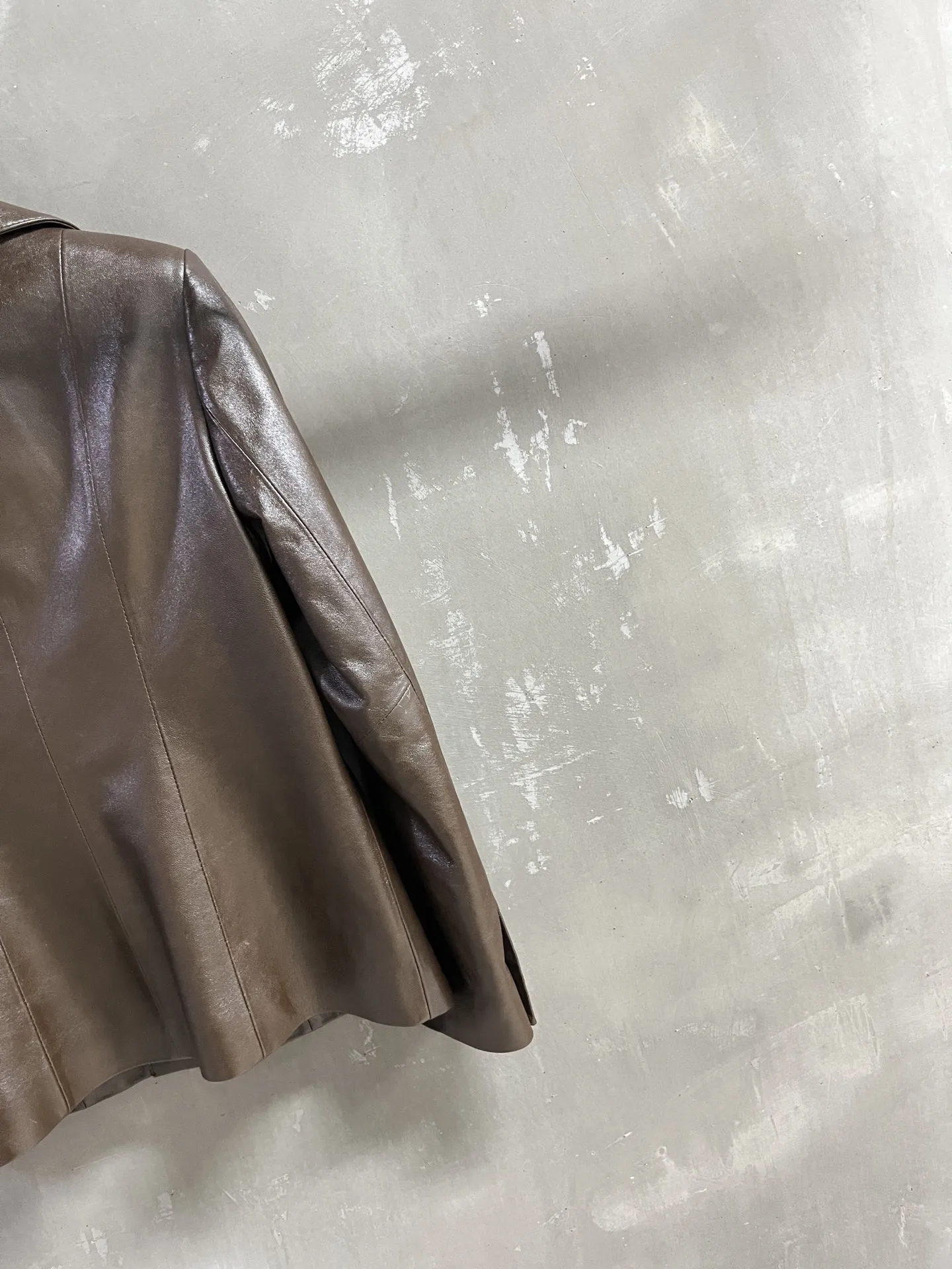 Chanel新作黒レザージャケットフード付き - 画像 (8)