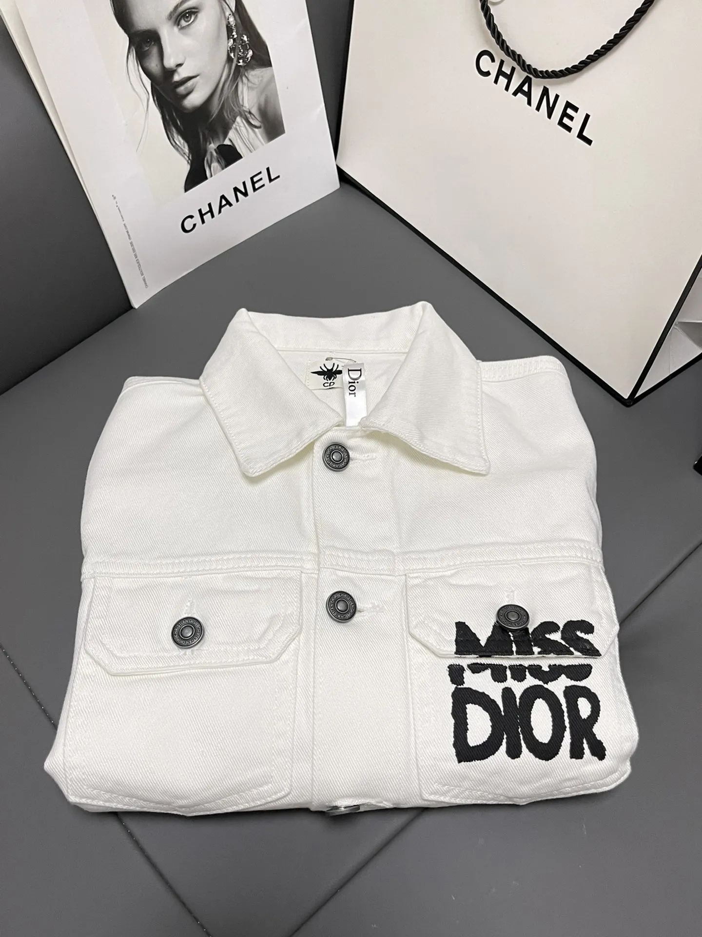 Christian Dior 白デニムジャケット新作 - 画像 (4)