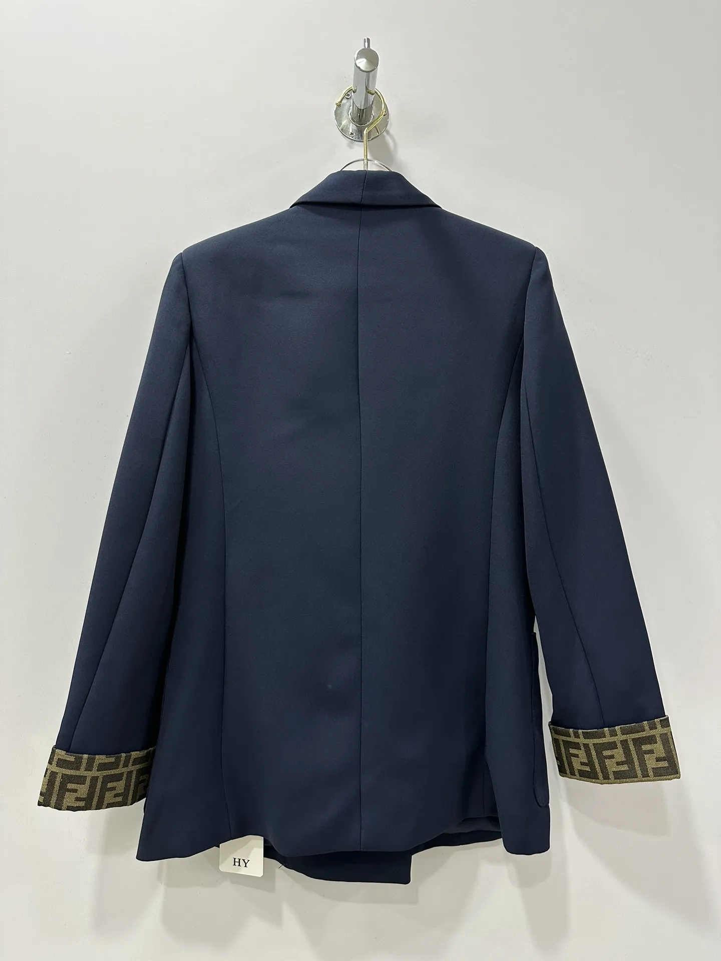 フェンディ新作黒スーツジャケットSMLサイズ - 画像 (3)