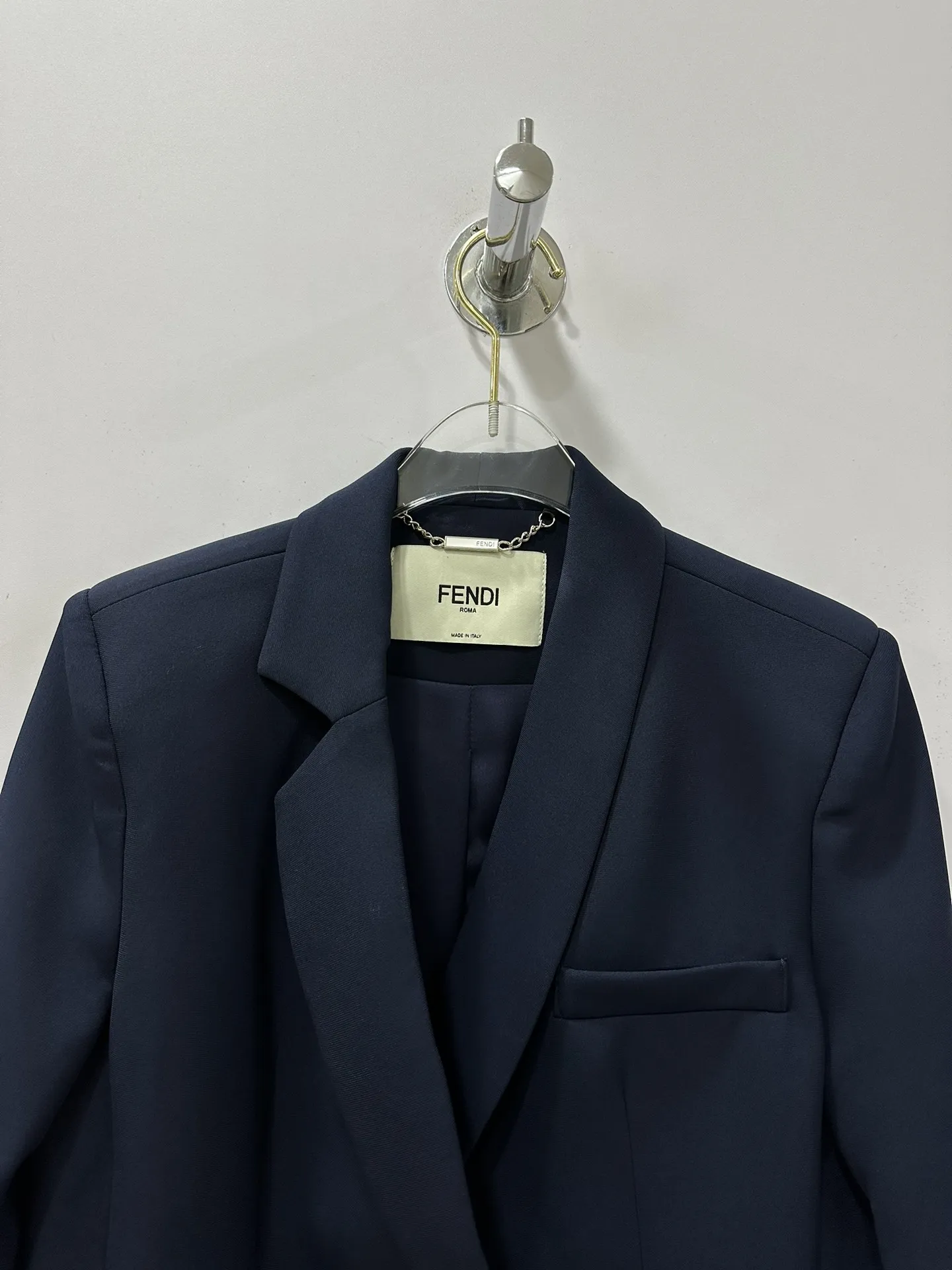 フェンディ新作黒スーツジャケットSMLサイズ - 画像 (4)