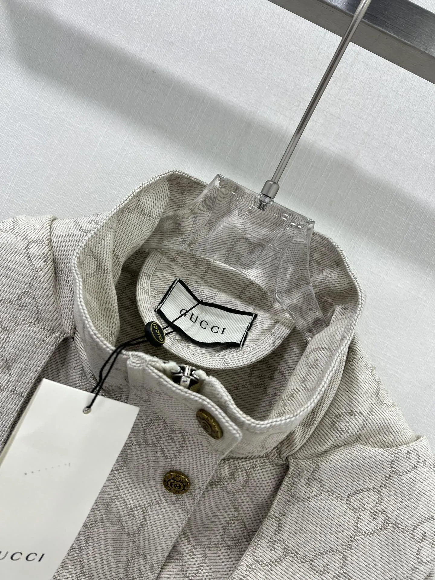 GUCCI新作黒フード付きジャカードコート - 画像 (3)