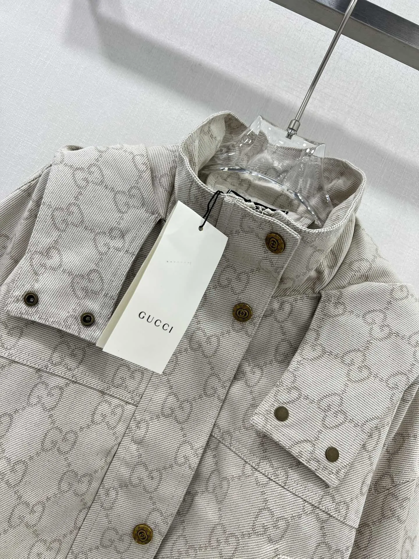 GUCCI新作黒フード付きジャカードコート - 画像 (4)