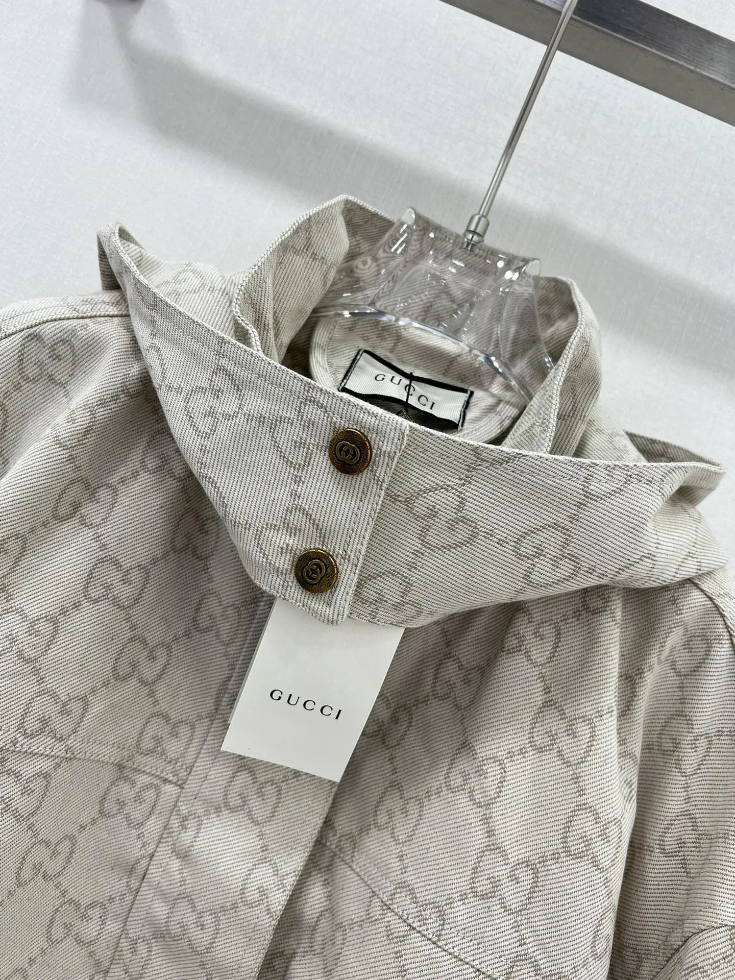 GUCCI新作黒フード付きジャカードコート - 画像 (6)