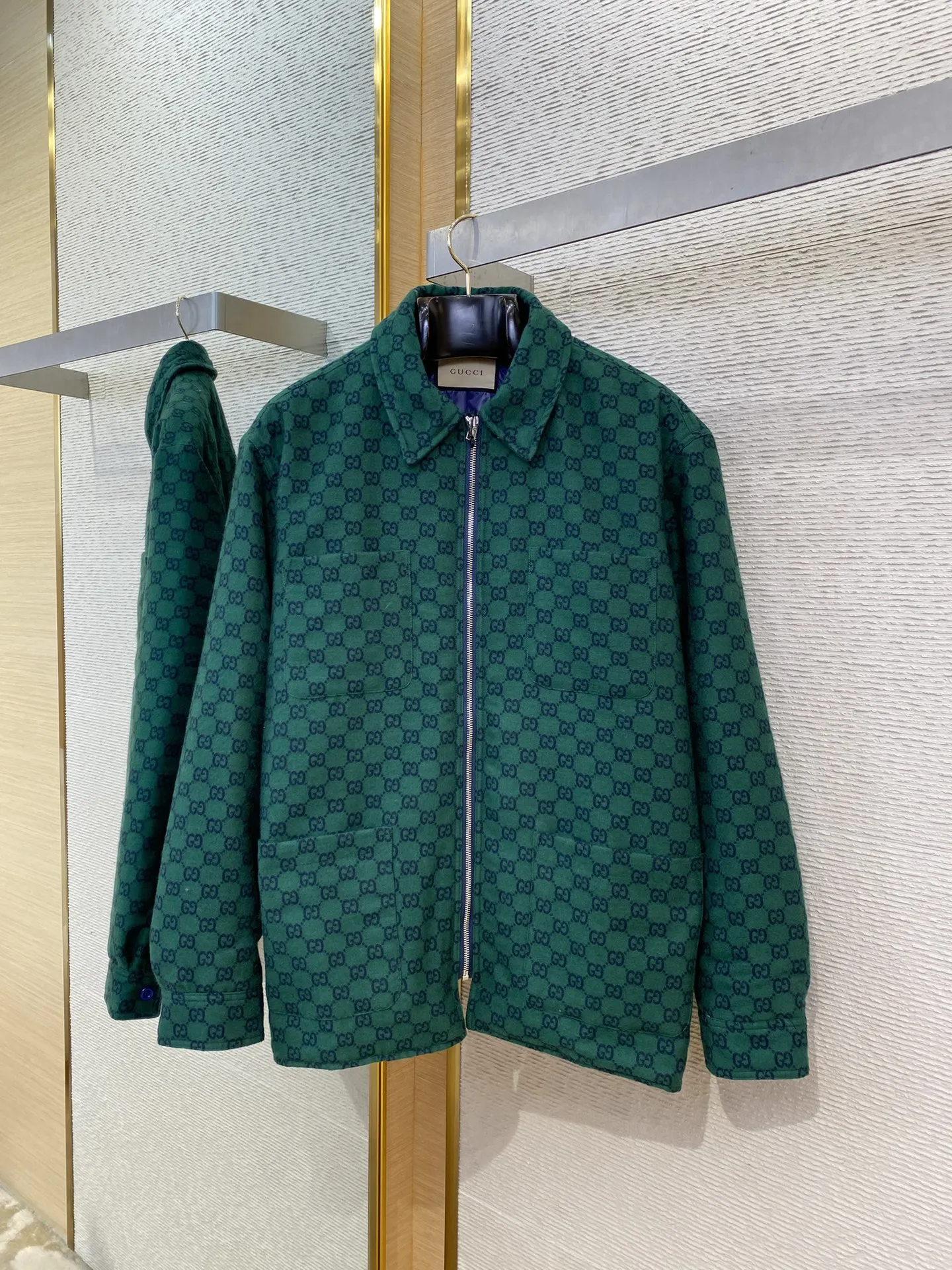 GUCCI新作黒チェック柄ジャケット - 画像 (6)