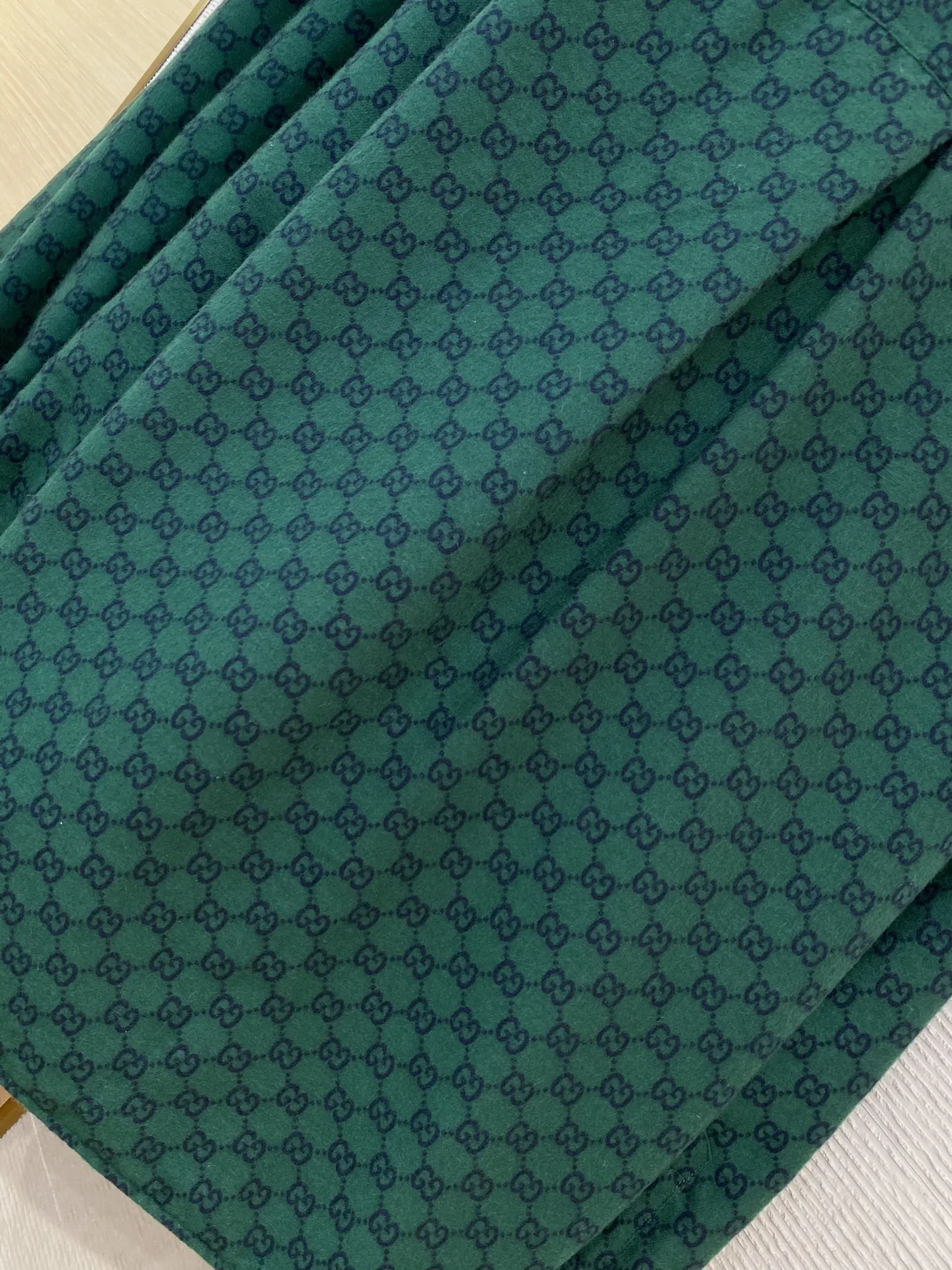 GUCCI新作黒チェック柄ジャケット - 画像 (11)