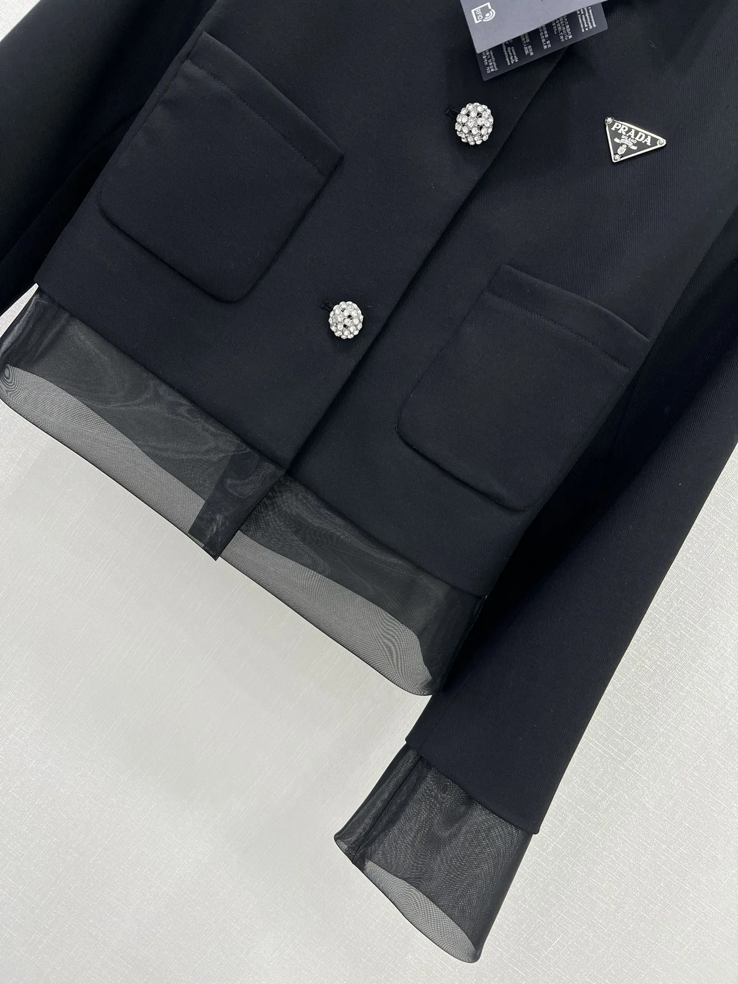 プラダ黒スプライシングラペルコート新作 - 画像 (6)