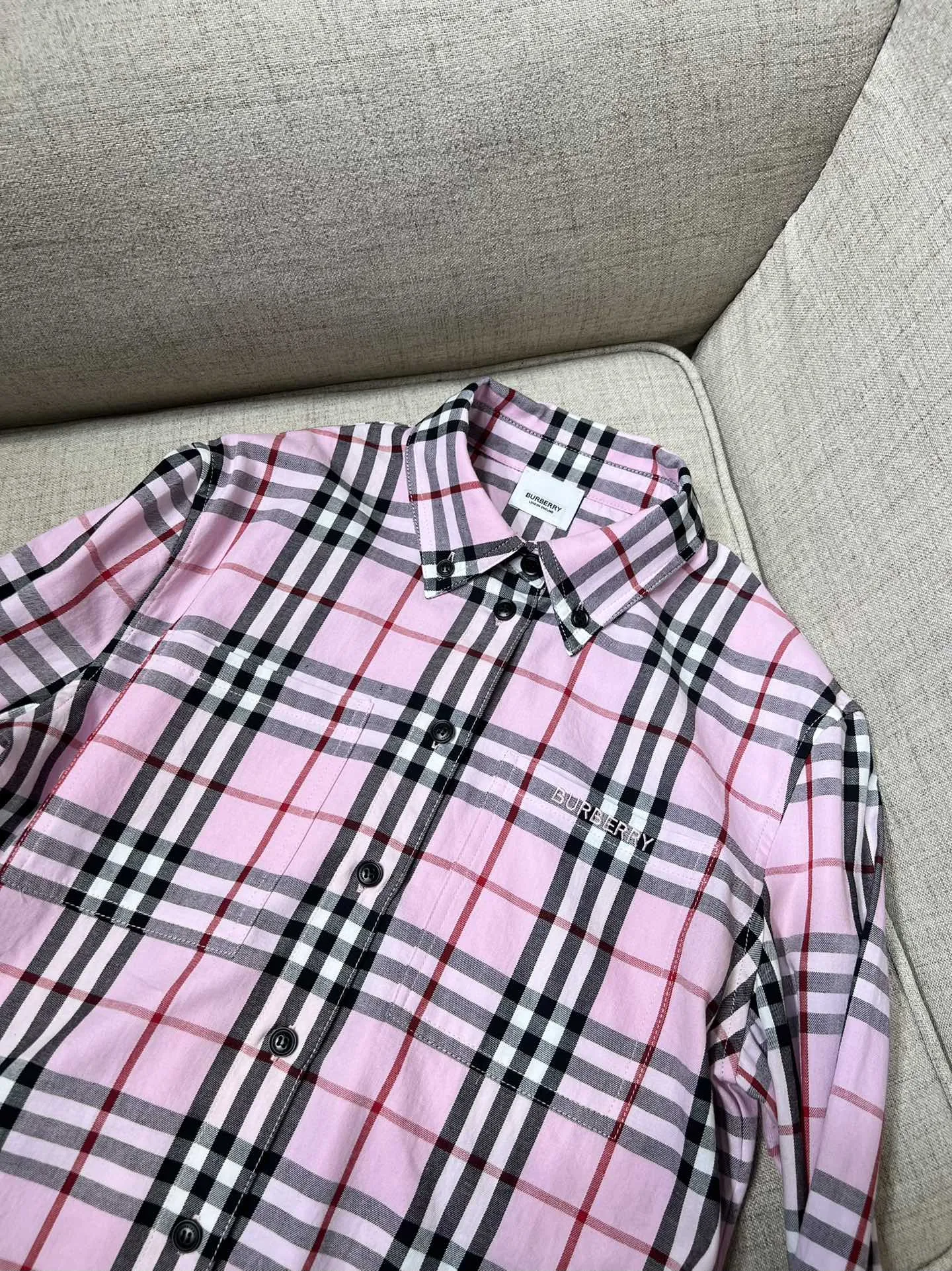 バーバリーブルーレーベル青チェック柄シャツ新作 - 画像 (3)