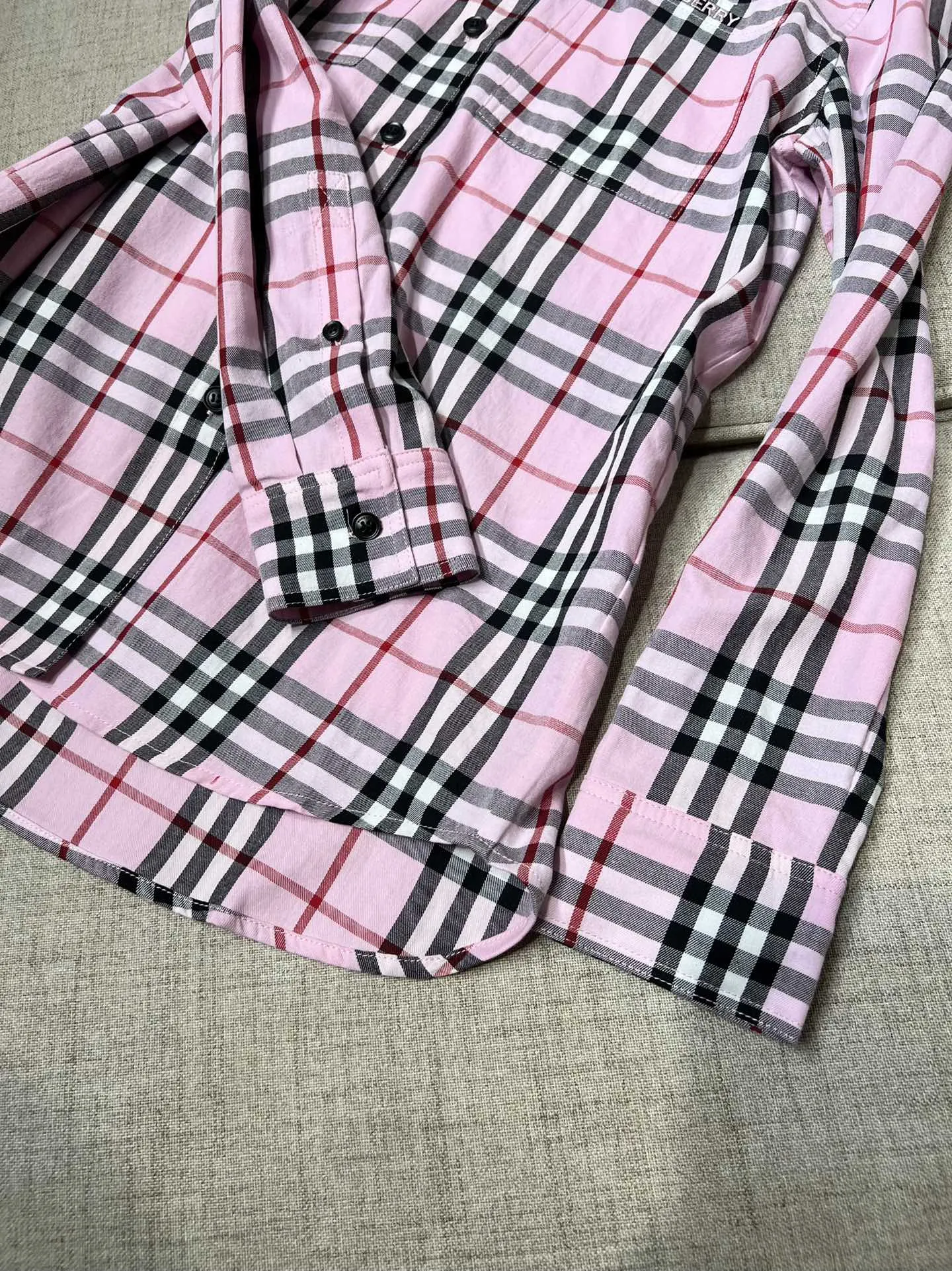 バーバリーブルーレーベル青チェック柄シャツ新作 - 画像 (5)