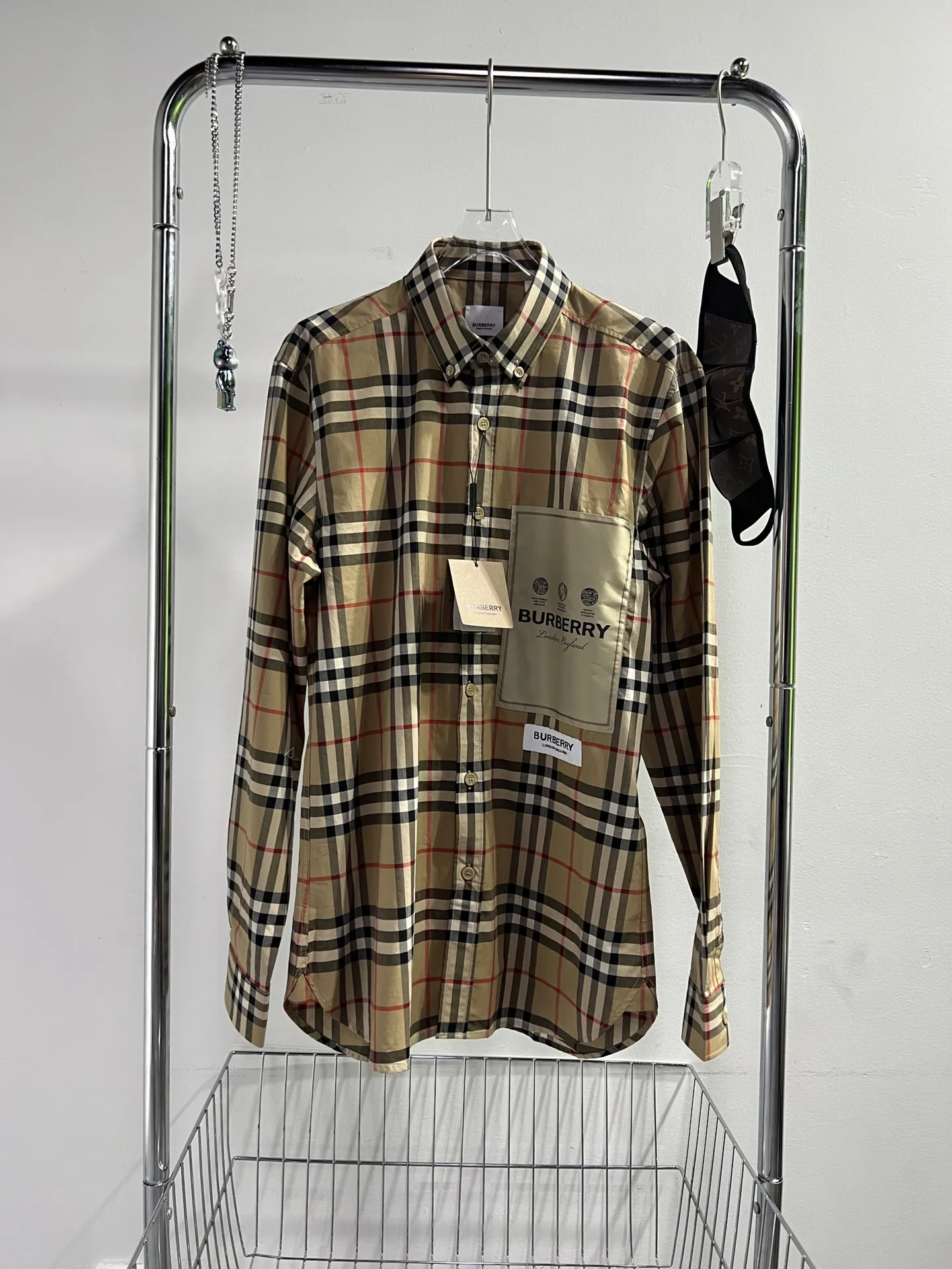 BURBERRY新作青チェック柄長袖シャツ