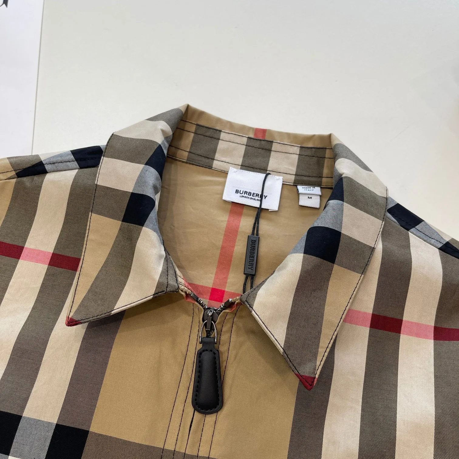 Burberryバーバリー カーキ色 チェック柄シャツコート - 画像 (5)