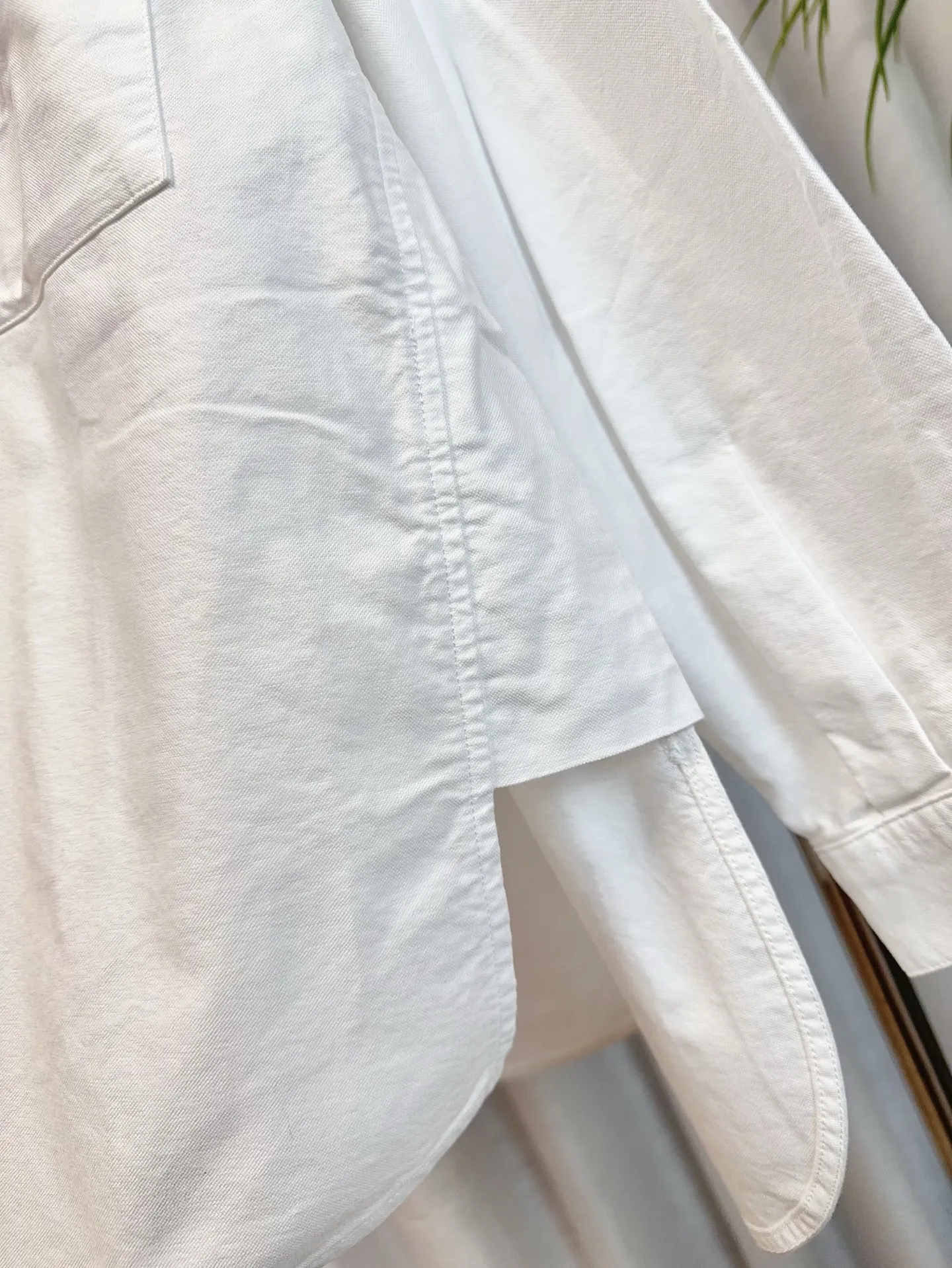 CELINE新作凱旋門刺繍カウボーイシャツ白 - 画像 (8)