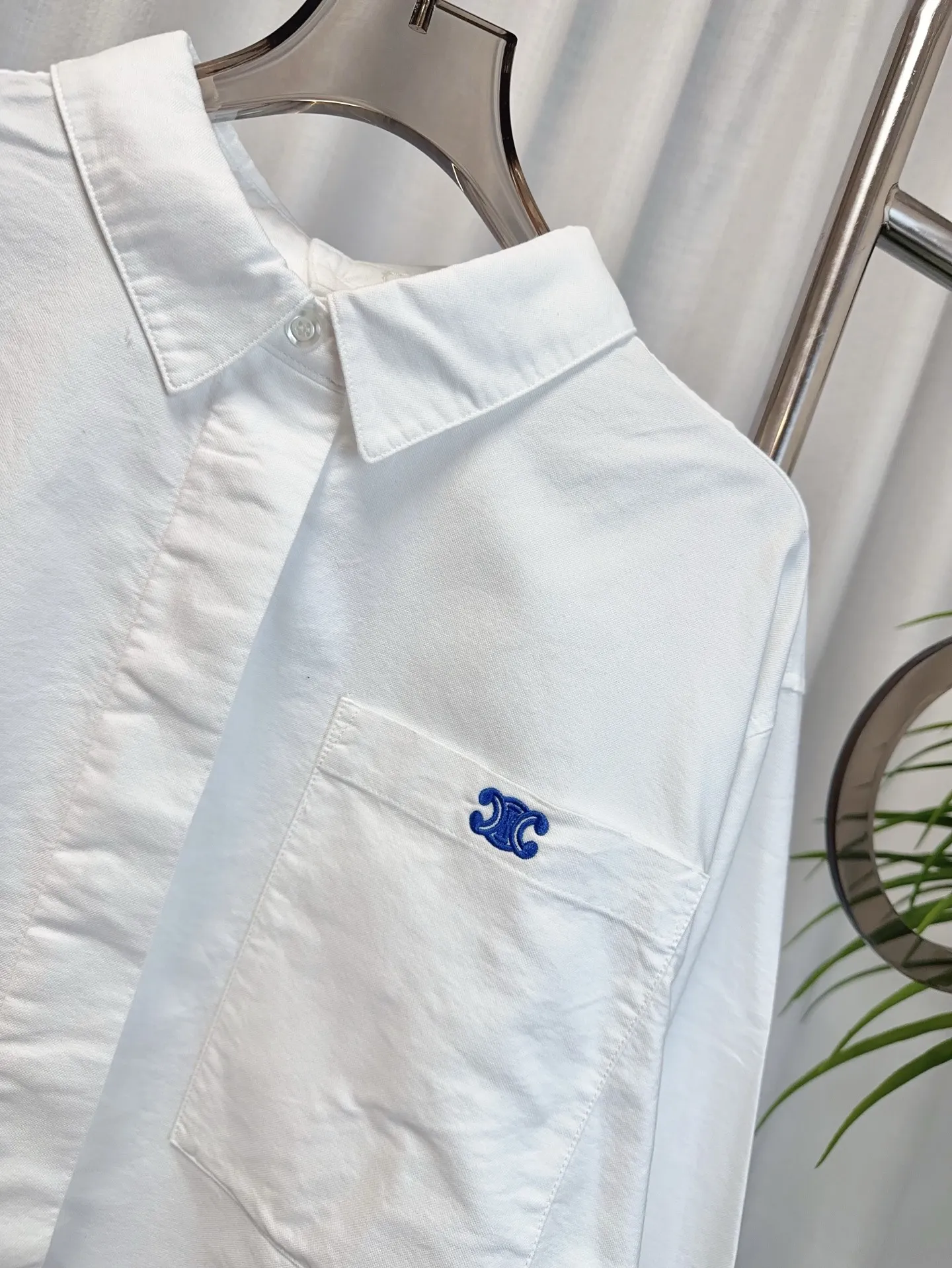 CELINE新作凱旋門刺繍カウボーイシャツ白 - 画像 (9)