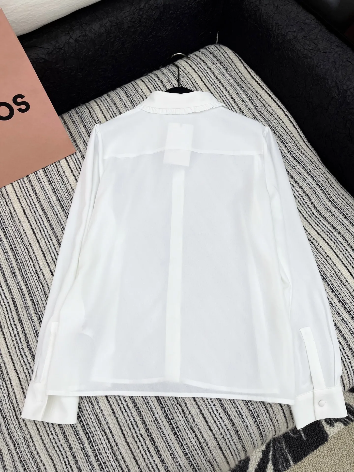 Celi新作プレッピースタイル刺繍ベビーカラーシャツ白 - 画像 (8)