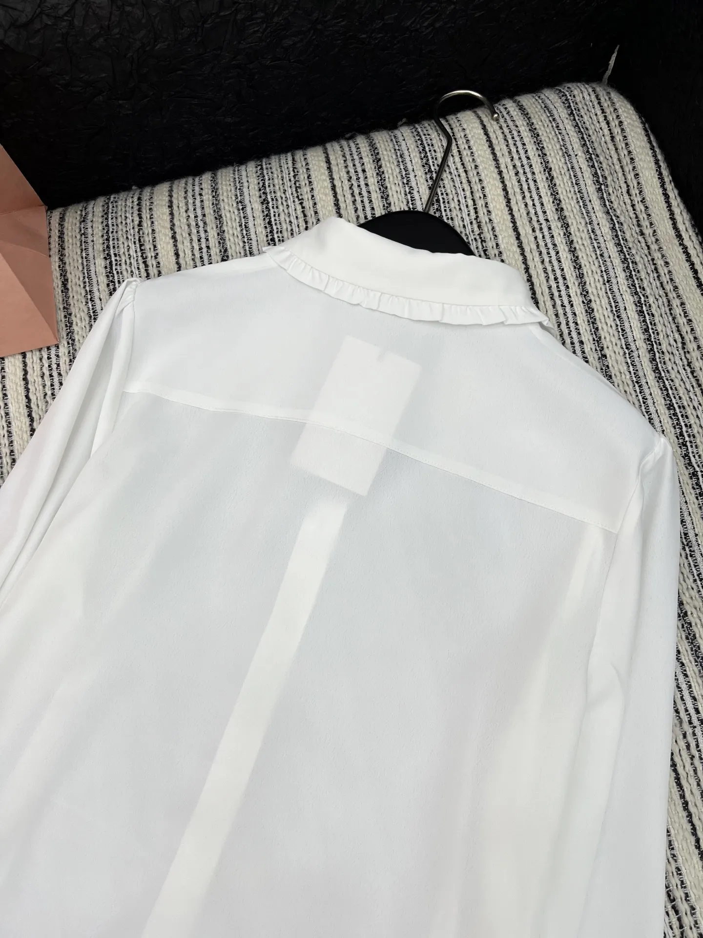 Celi新作プレッピースタイル刺繍ベビーカラーシャツ白 - 画像 (9)