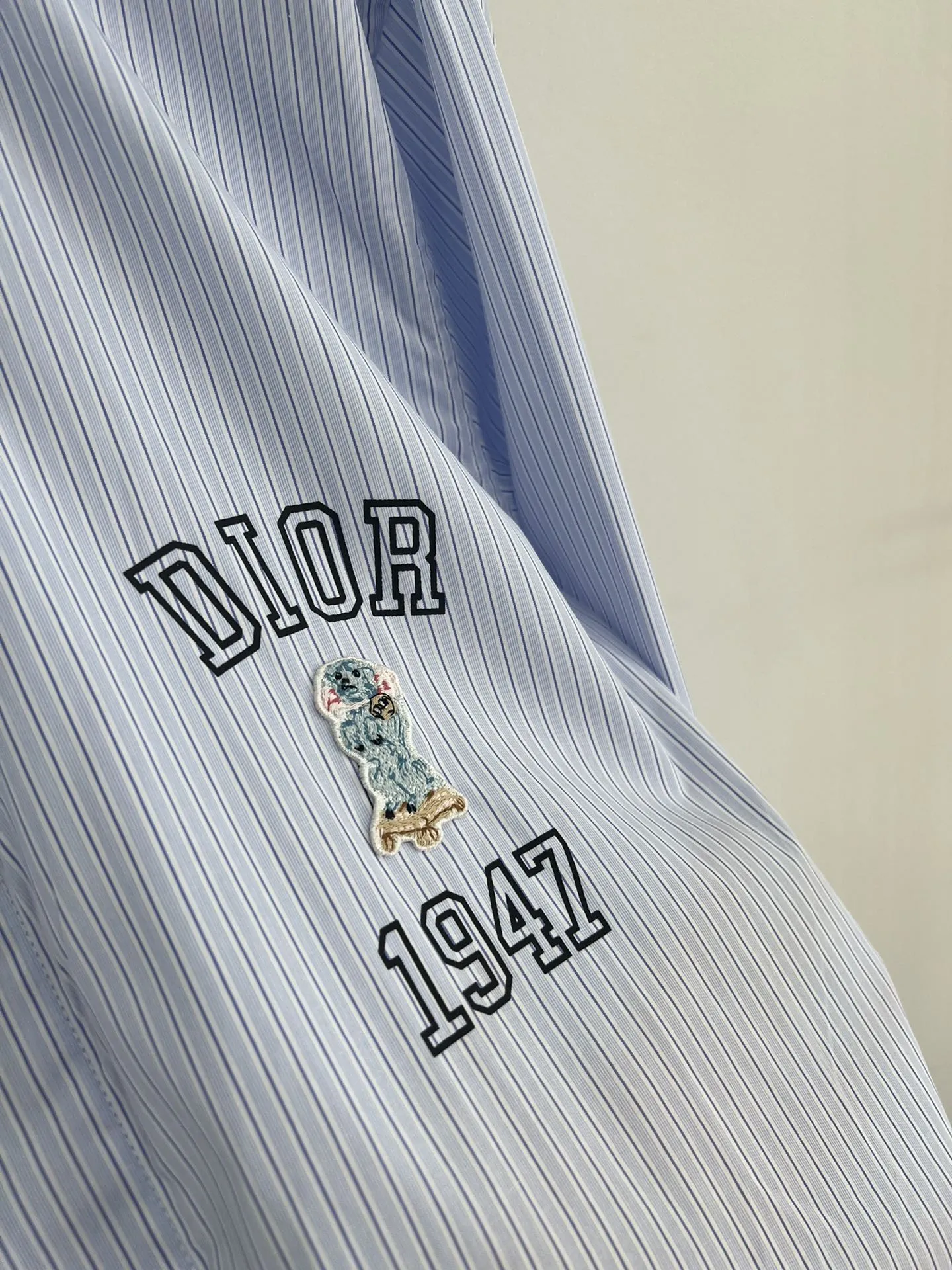 Christian Dior 青ストライプ刺繍シャツ新作 - 画像 (6)